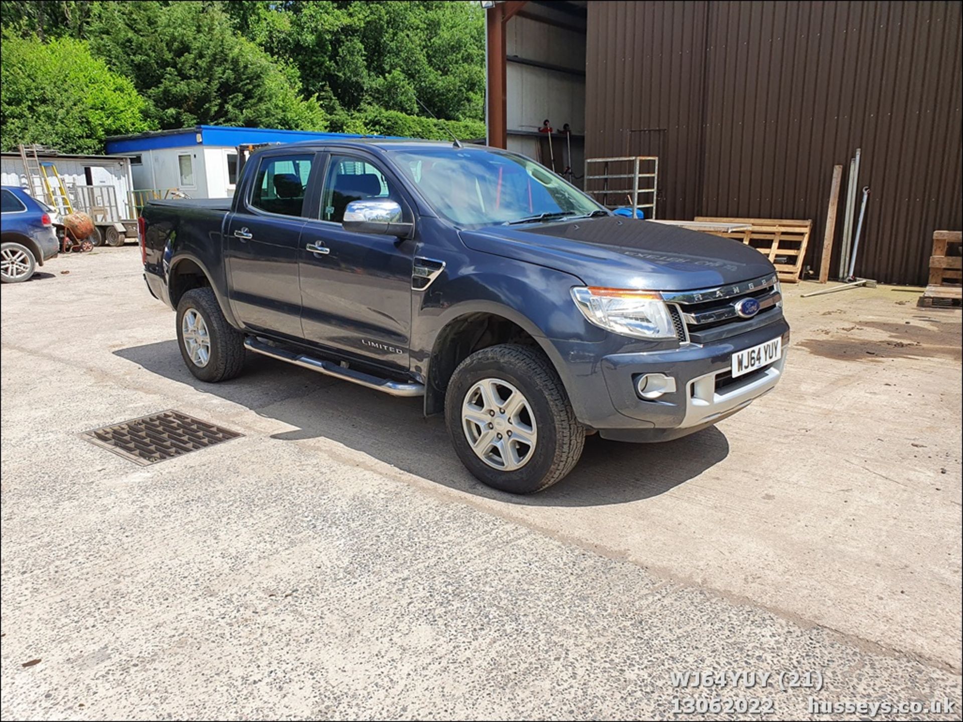 14/64 FORD RANGER LIMITED 4X4 TDCI - 2198cc 4dr 4x4 (Grey, 106k) - Image 21 of 43