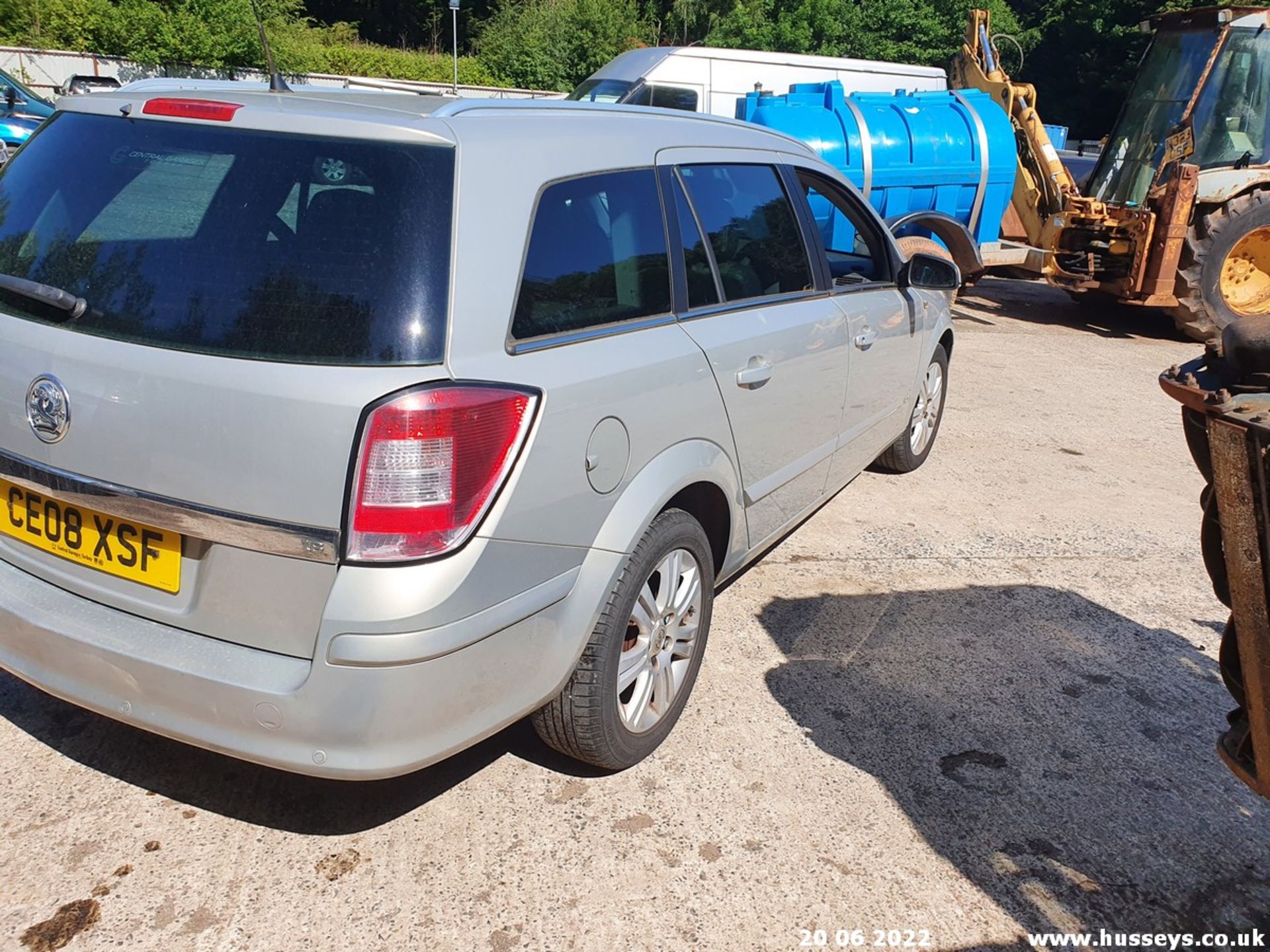 08/08 VAUXHALL ASTRA DESIGN A - 1796cc 5dr Estate (Beige, 70k) - Image 18 of 34