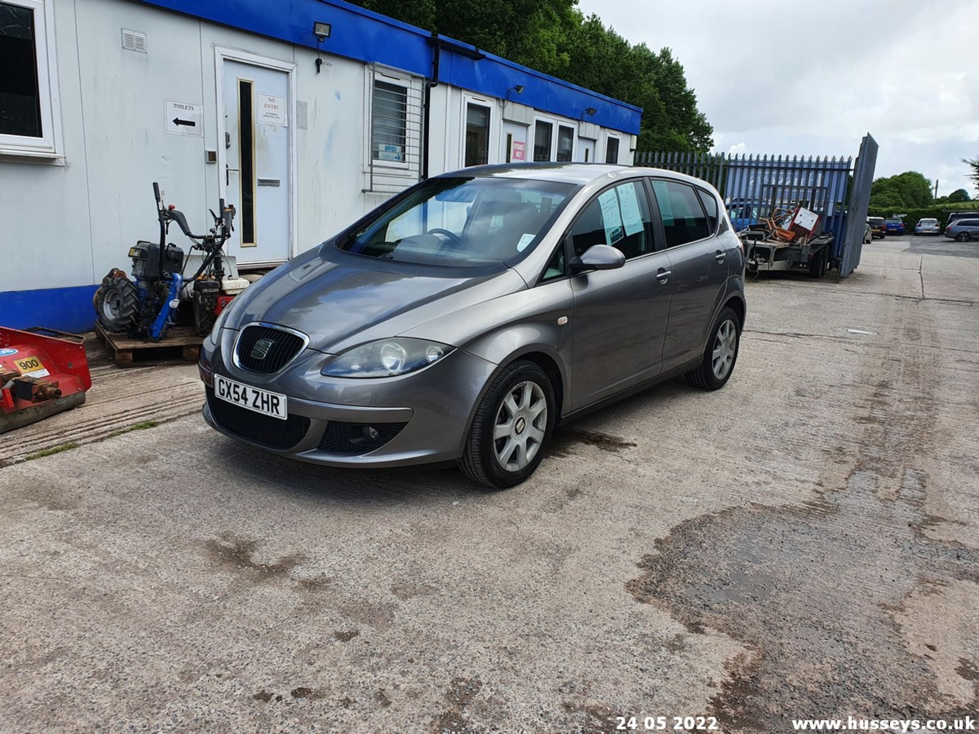 04/54 SEAT ALTEA STYLANCE TDI - 1896cc 5dr MPV (Silver, 134k) - Image 8 of 32