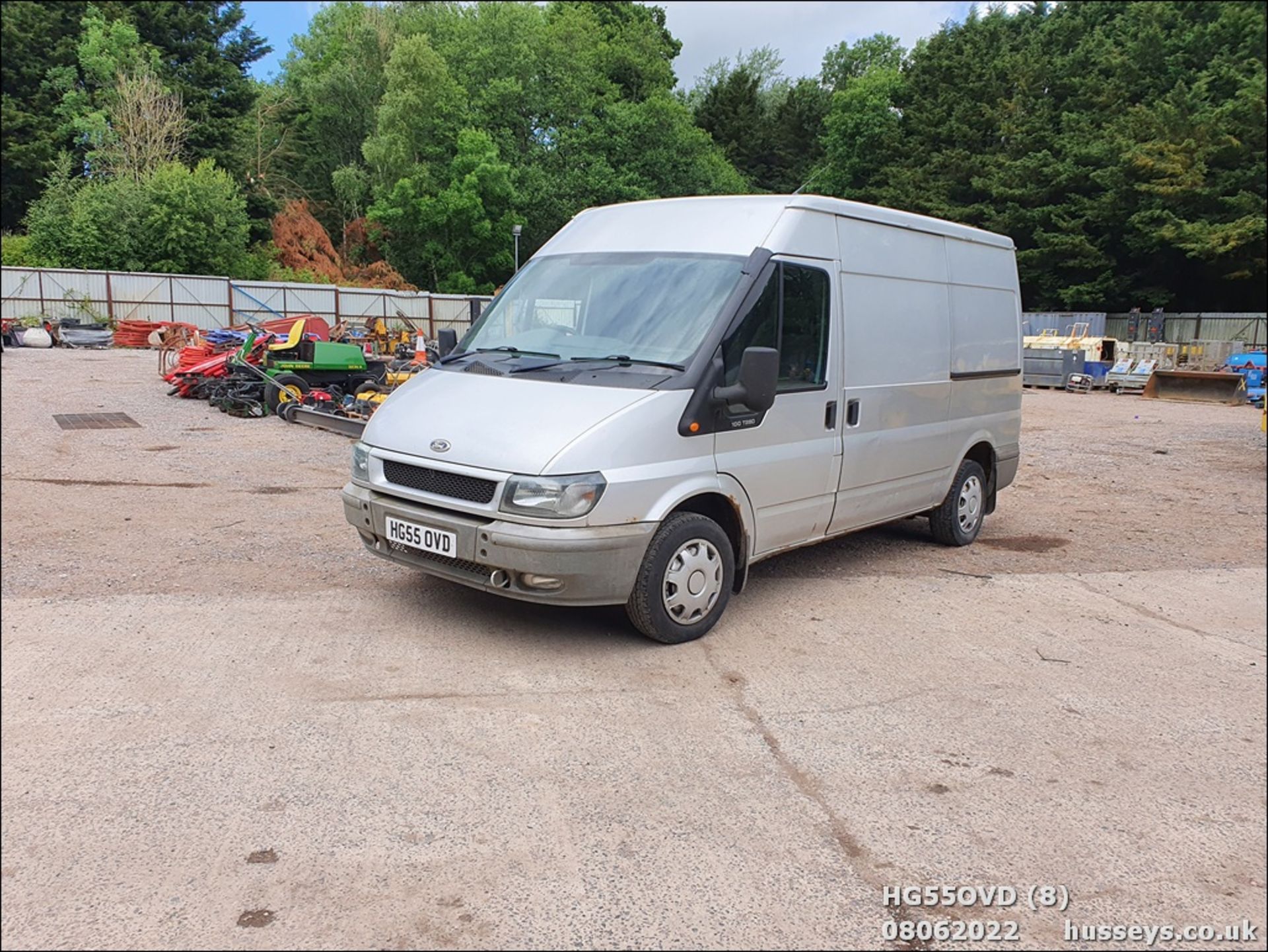 05/55 FORD TRANSIT 280 MWB - 1998cc 2dr Van (Silver) - Image 8 of 34