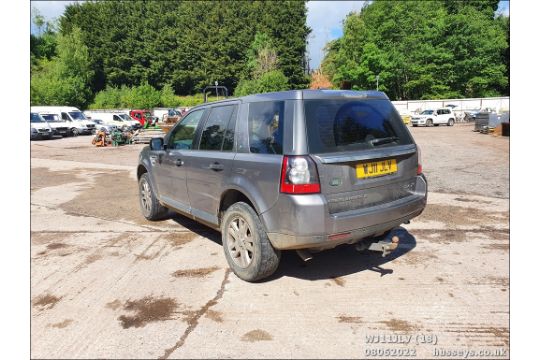 11/11 LAND ROVER FREELANDER XS TD4 - 2179cc 5dr Estate (Grey, 147k) - Image 18 of 47