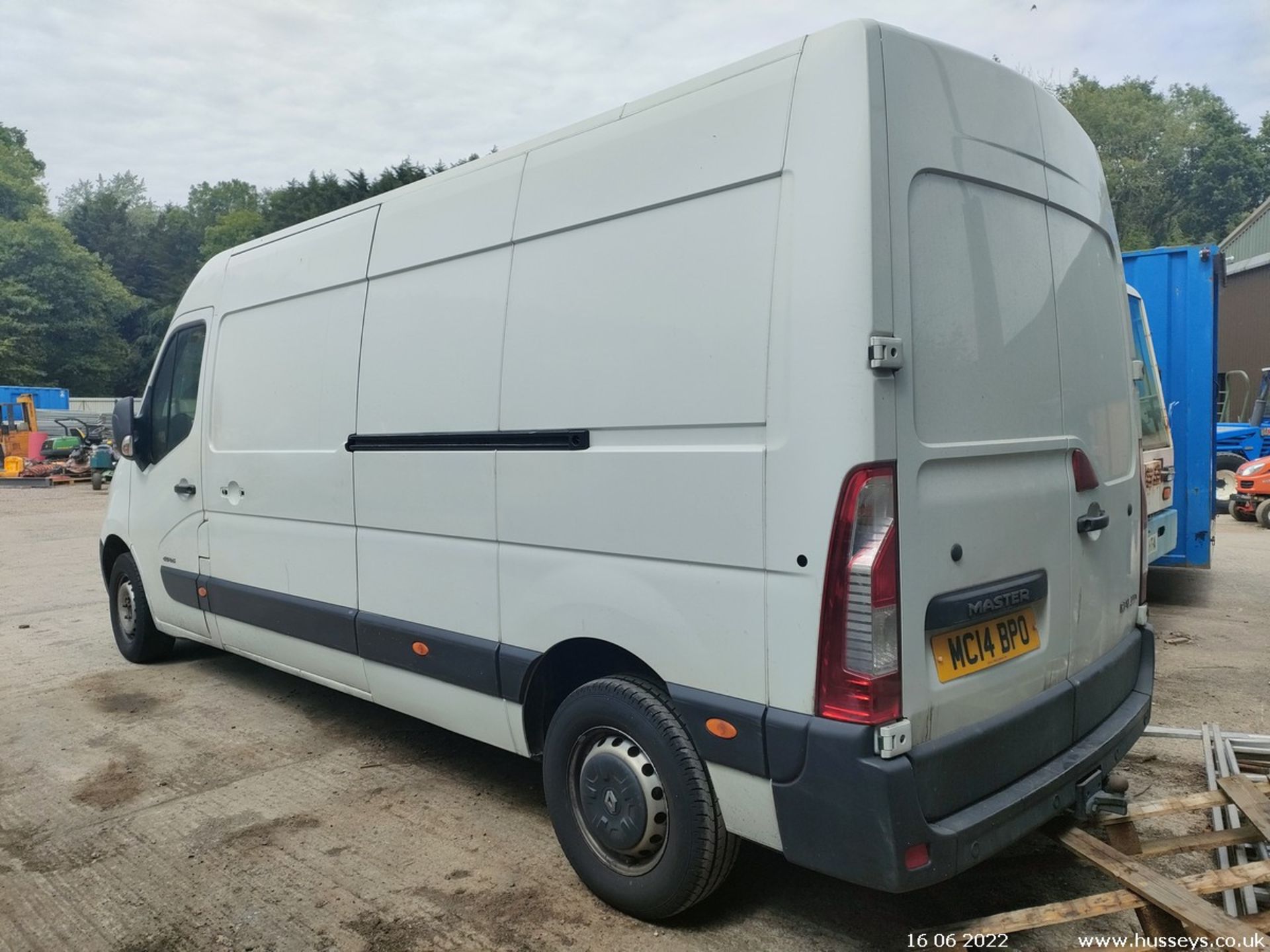 14/14 RENAULT MASTER LM35 ENERGY DCI - 2298cc 5dr Van (White, 271k) - Image 7 of 19