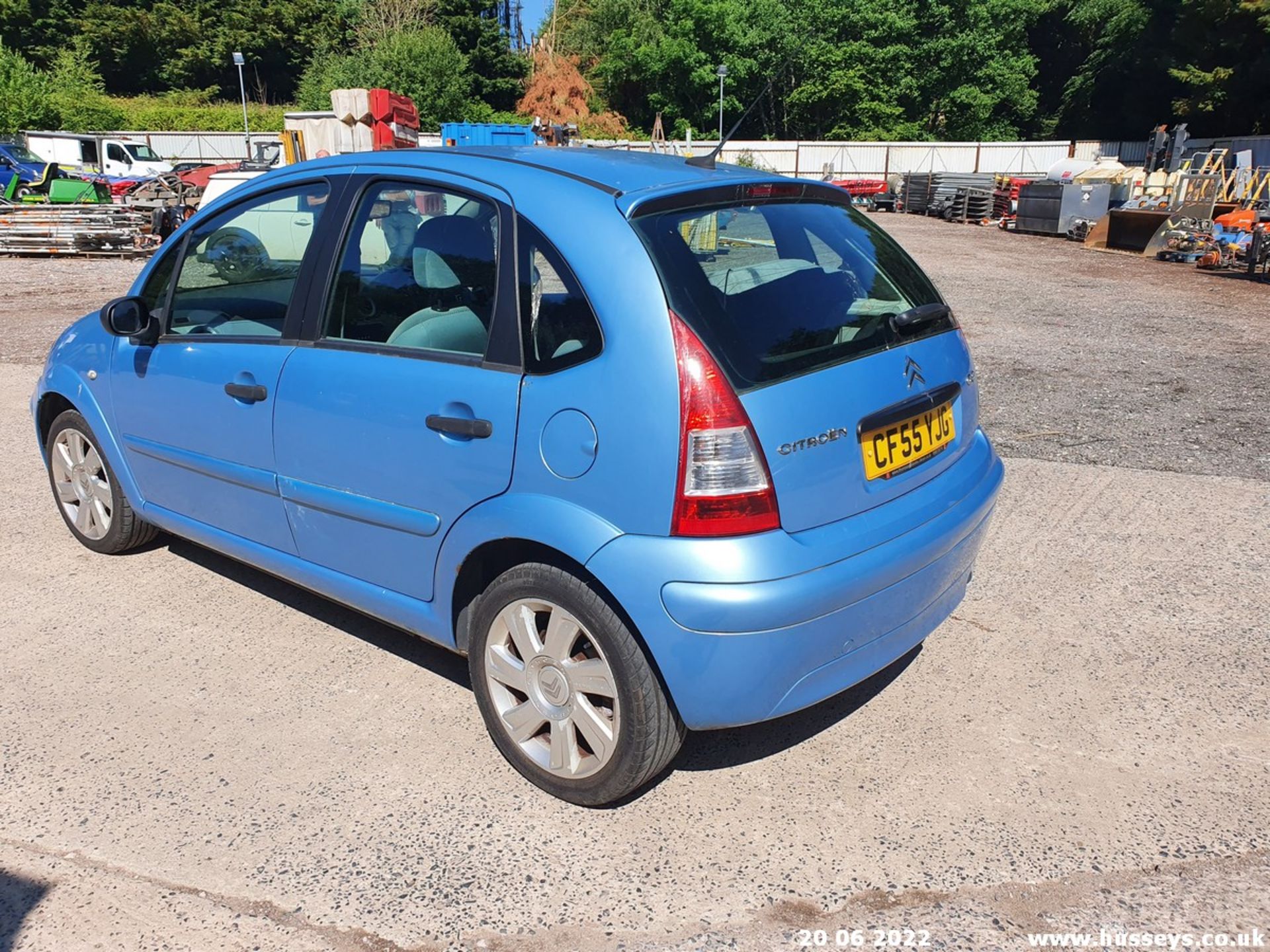 06/55 CITROEN C3 SX AUTO - 1587cc 5dr Hatchback (Blue, 75k) - Image 15 of 36