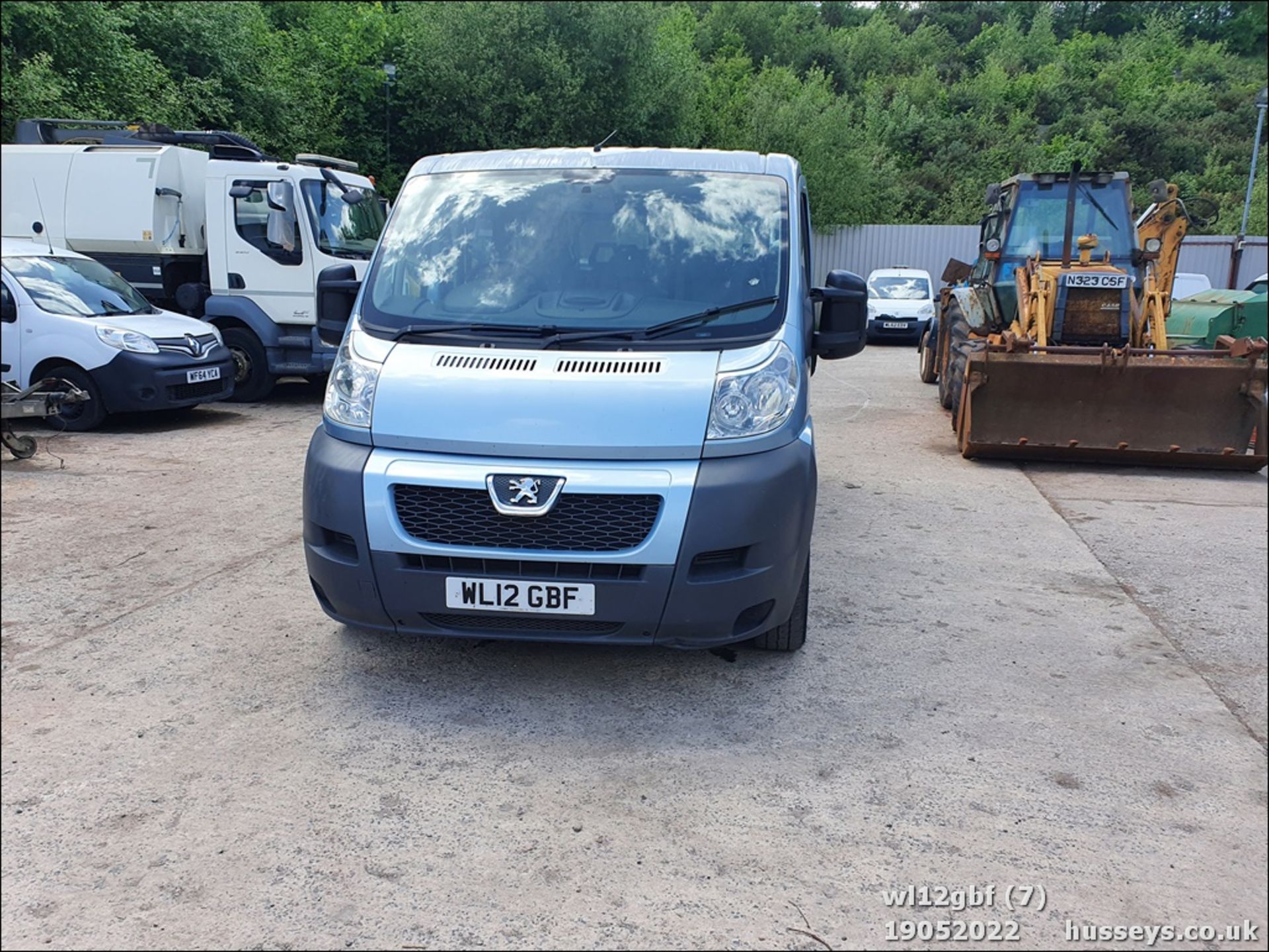 12/12 PEUGEOT BOXER 333 L1H1 HDI - 2198cc 5dr MPV (Blue) - Image 7 of 46