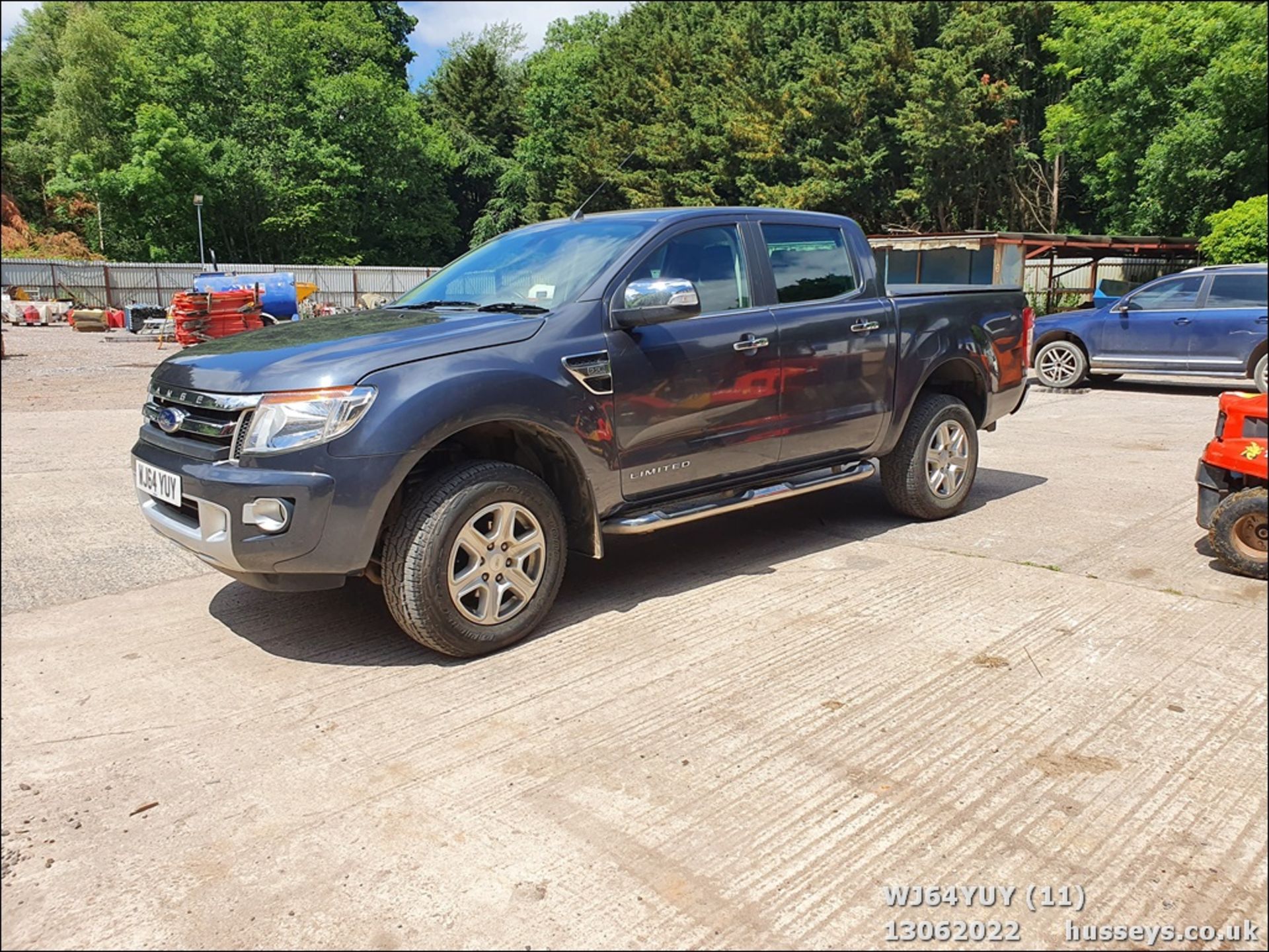 14/64 FORD RANGER LIMITED 4X4 TDCI - 2198cc 4dr 4x4 (Grey, 106k) - Image 11 of 43