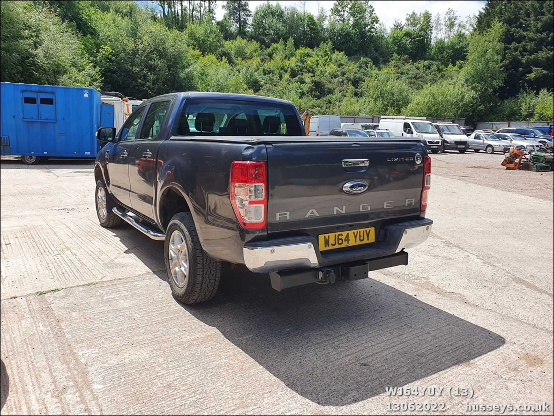 14/64 FORD RANGER LIMITED 4X4 TDCI - 2198cc 4dr 4x4 (Grey, 106k) - Image 13 of 43