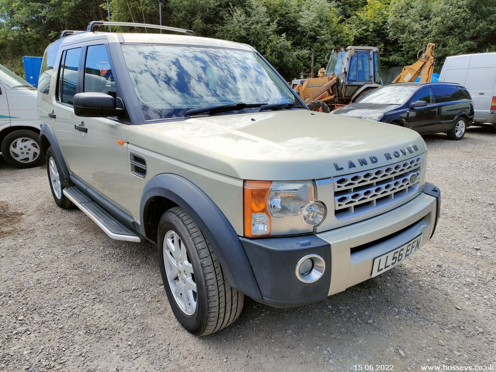 2007 LAND ROVER DISCOVERY - 2720cc 5dr Estate (Gold) - Image 4 of 25