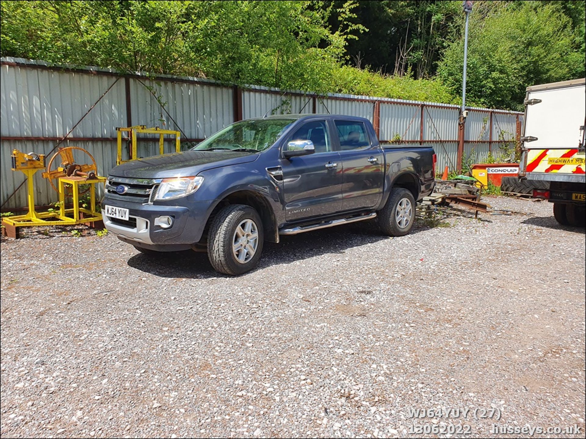 14/64 FORD RANGER LIMITED 4X4 TDCI - 2198cc 4dr 4x4 (Grey, 106k) - Image 27 of 43