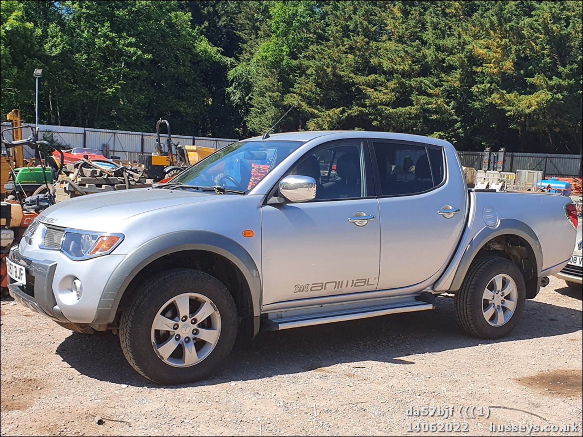 07/57 MITSUBISHI L200 ANIMAL DI-D D/C - 2477cc 4dr 4x4 (Silver, 96k)