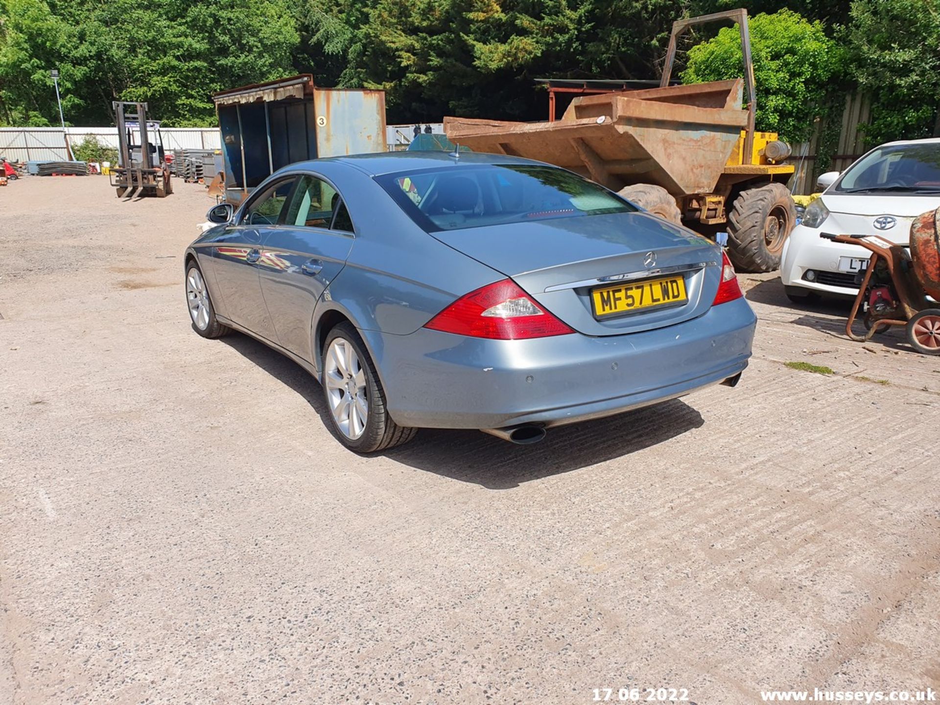 07/57 MERCEDES CLS 320 CDI AUTO - 2987cc 4dr Coupe (Grey, 106k) - Image 13 of 30