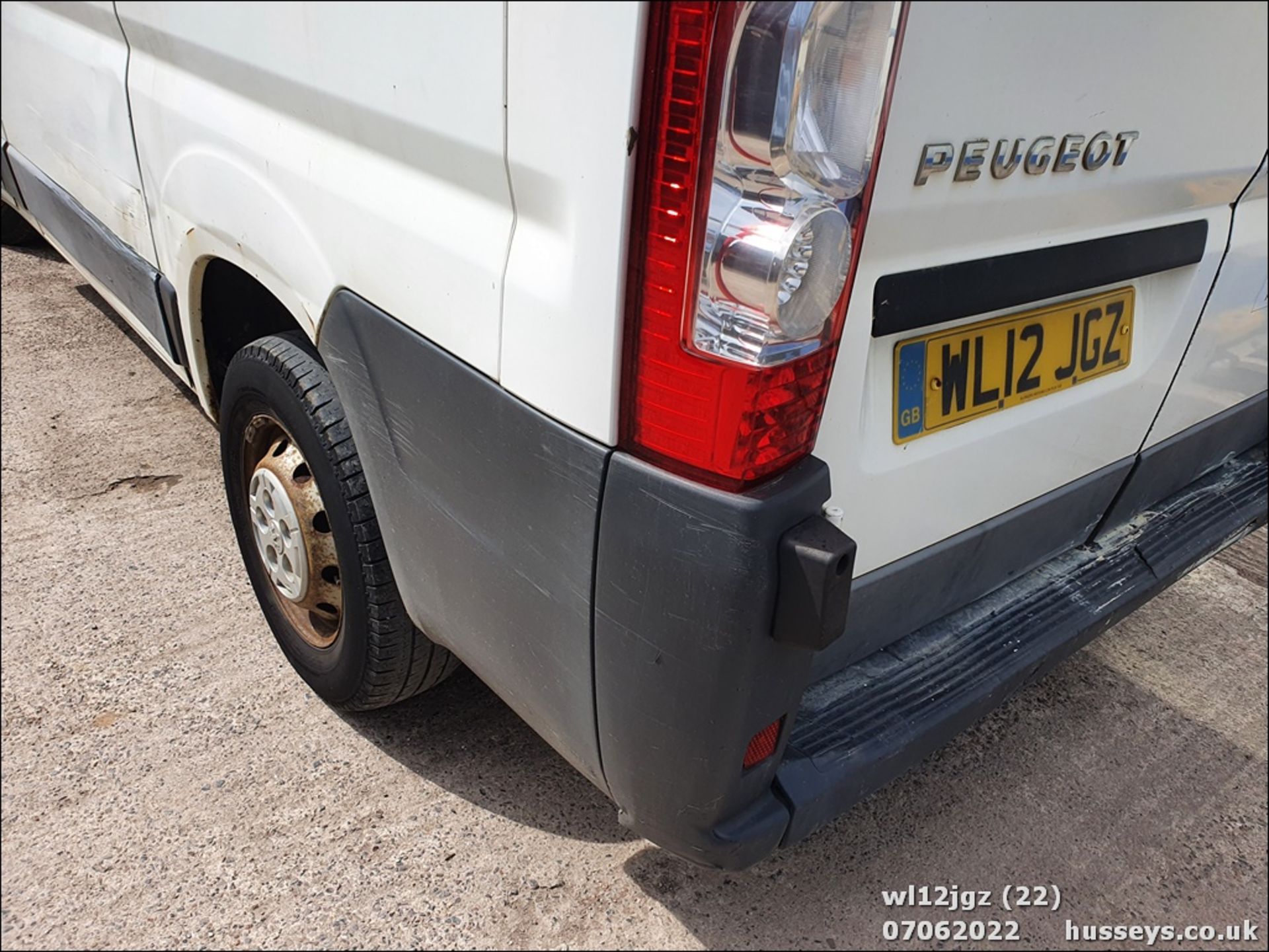 12/12 PEUGEOT BOXER 333 L1H1 HDI - 2198cc 2dr Van (White, 130k) - Image 22 of 34