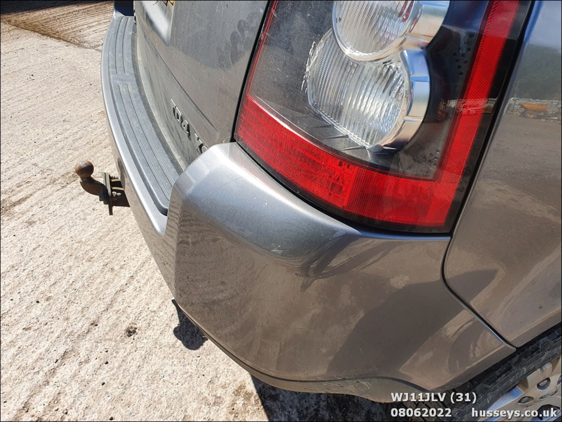 11/11 LAND ROVER FREELANDER XS TD4 - 2179cc 5dr Estate (Grey, 147k) - Image 31 of 47