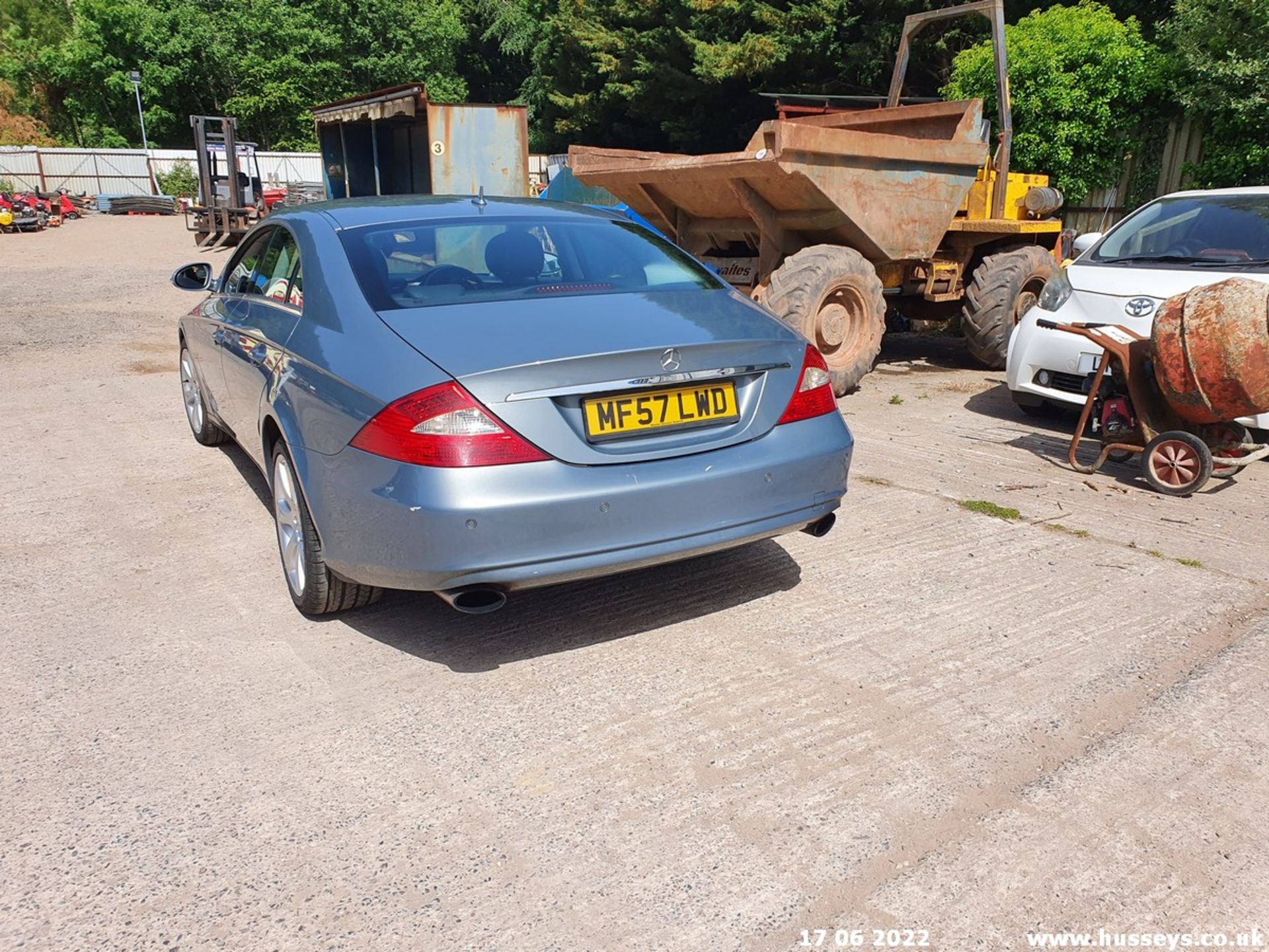 07/57 MERCEDES CLS 320 CDI AUTO - 2987cc 4dr Coupe (Grey, 106k) - Image 14 of 30