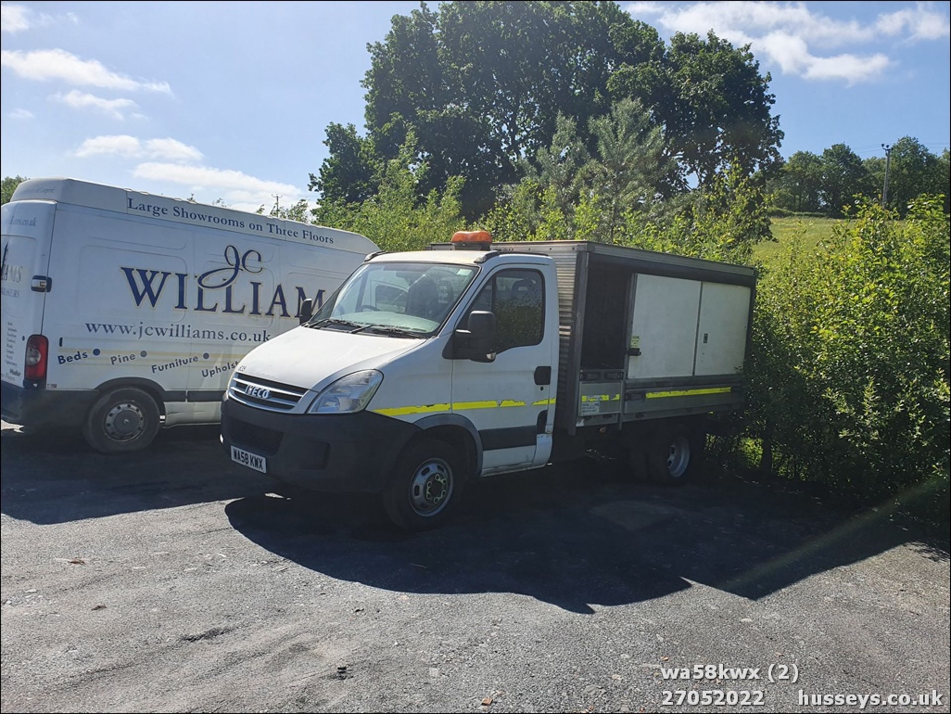 08/58 IVECO DAILY 35C15 MWB - 2998cc 2dr Tipper (White, 190k) - Image 2 of 21