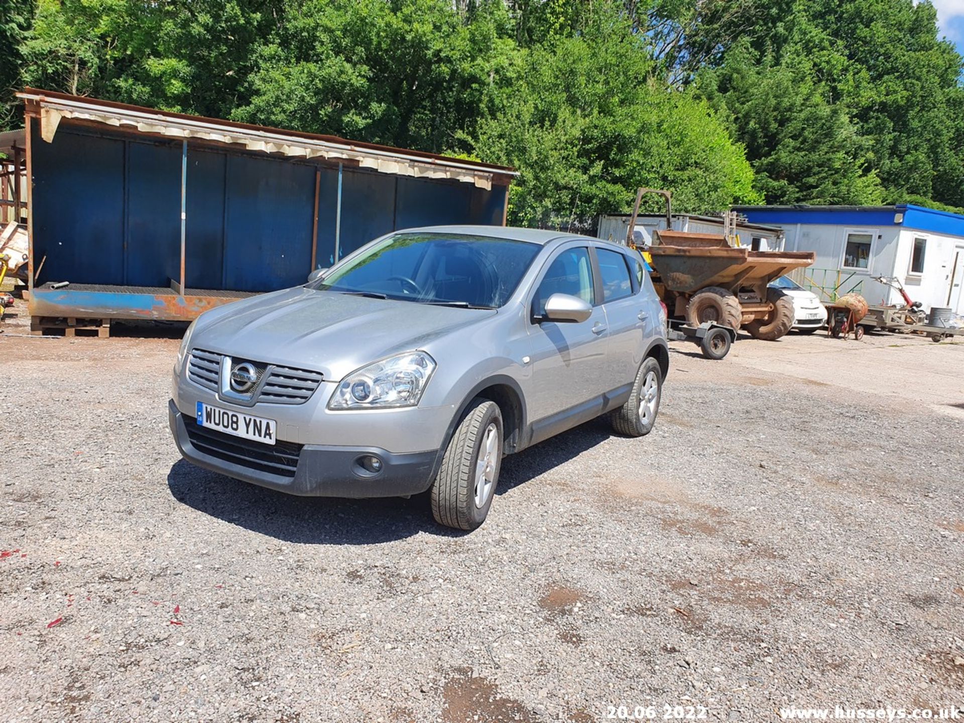 08/08 NISSAN QASHQAI ACENTA DCI 2WD - 1461cc 5dr Hatchback (Silver, 142k) - Image 3 of 38