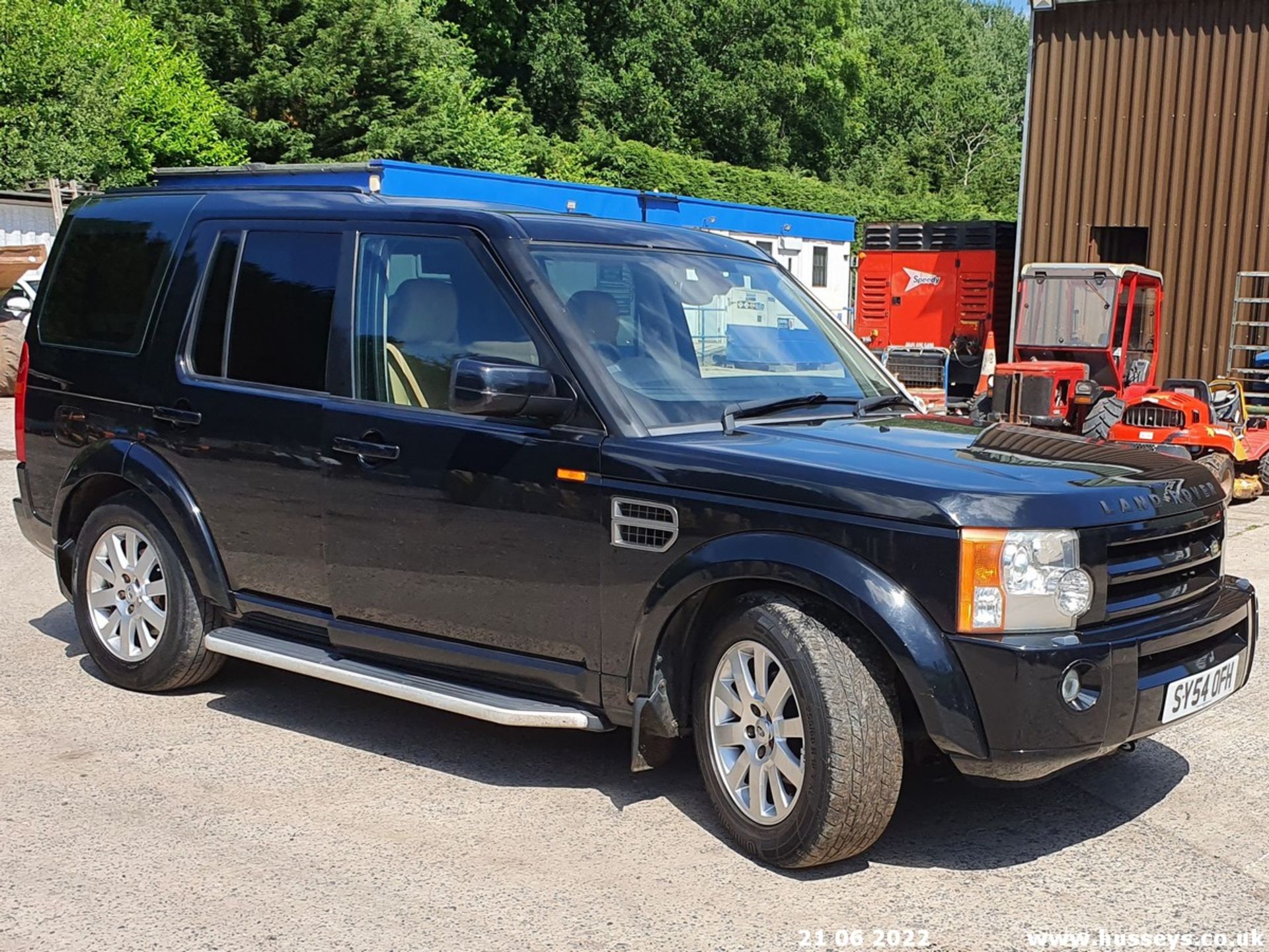 04/54 LAND ROVER DISCOVERY 3 TDV6 SE - 2720cc 5dr Estate (Black)