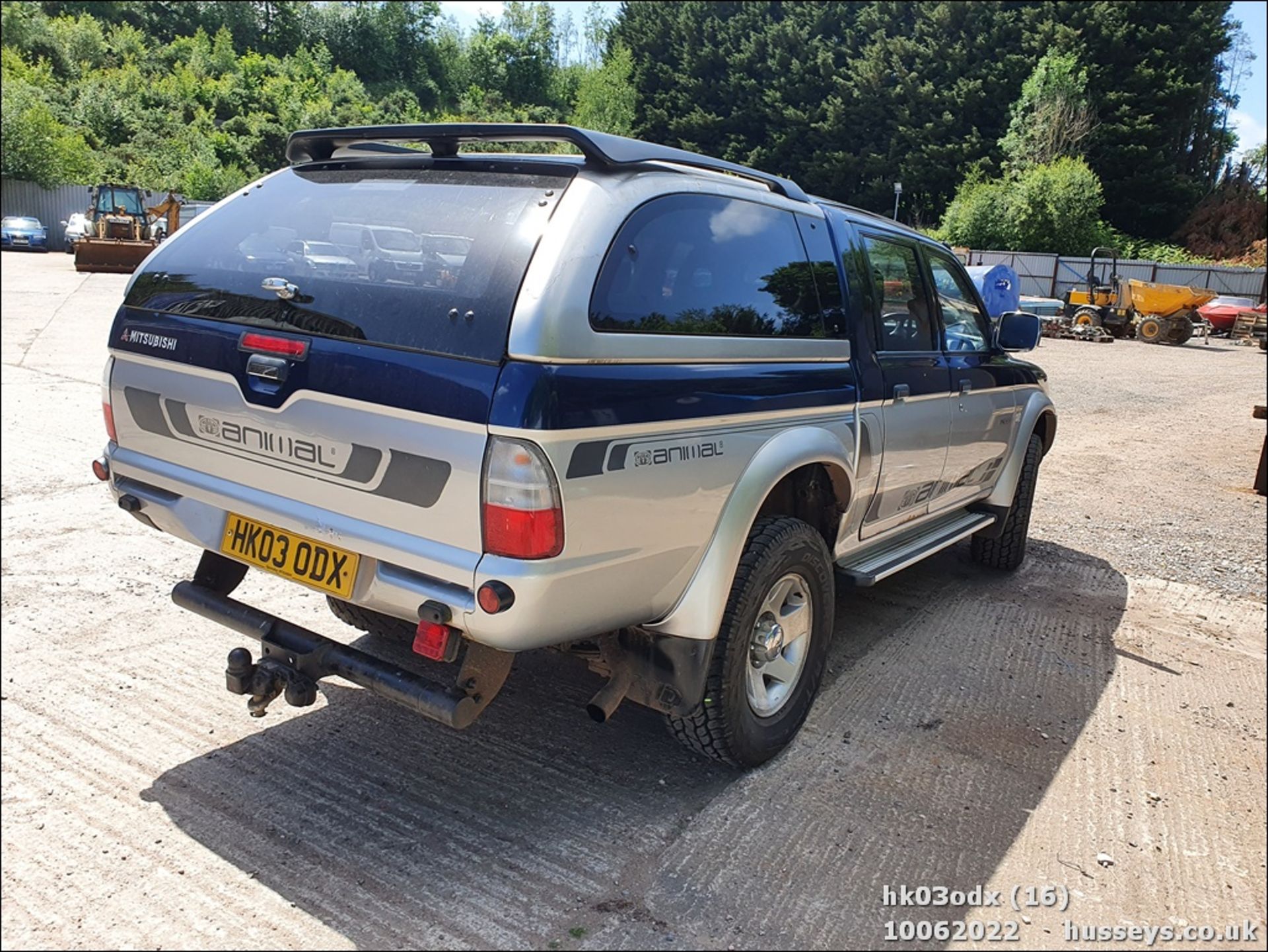 03/03 MITSUBISHI L200 ANIMAL LWB 4WD - 2477cc 2dr 4x4 (Blue/silver, 91k) - Image 16 of 29