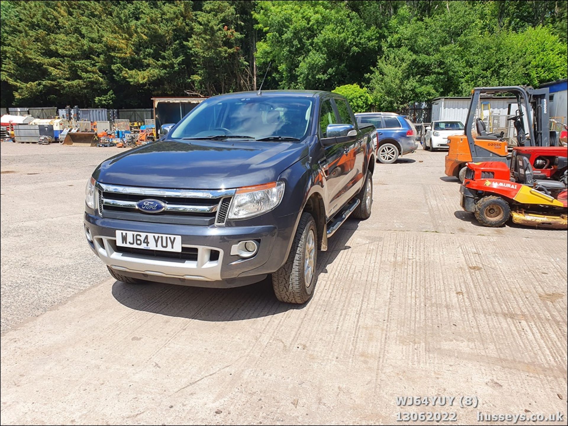 14/64 FORD RANGER LIMITED 4X4 TDCI - 2198cc 4dr 4x4 (Grey, 106k) - Image 8 of 43