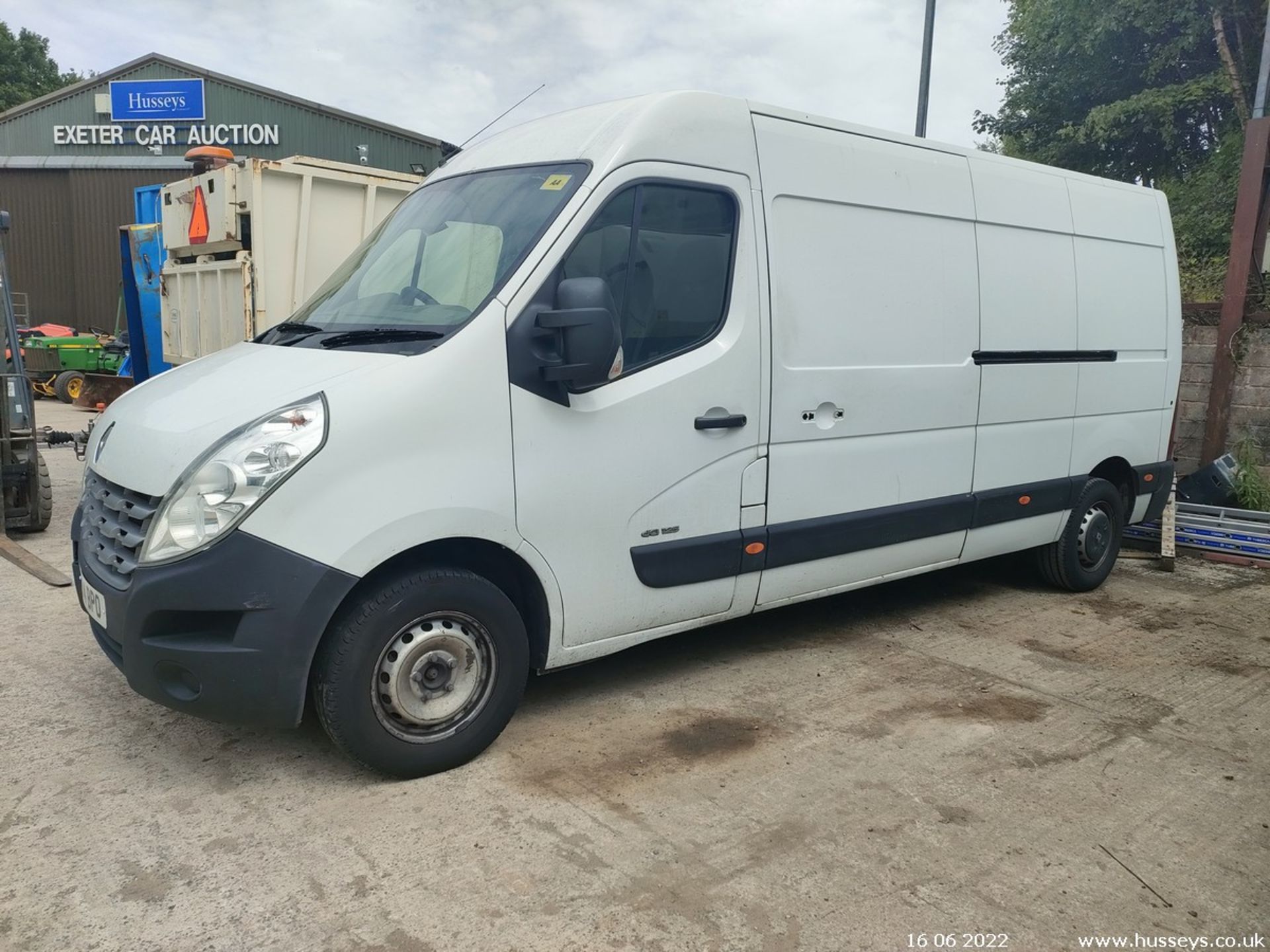 14/14 RENAULT MASTER LM35 ENERGY DCI - 2298cc 5dr Van (White, 271k) - Image 6 of 19