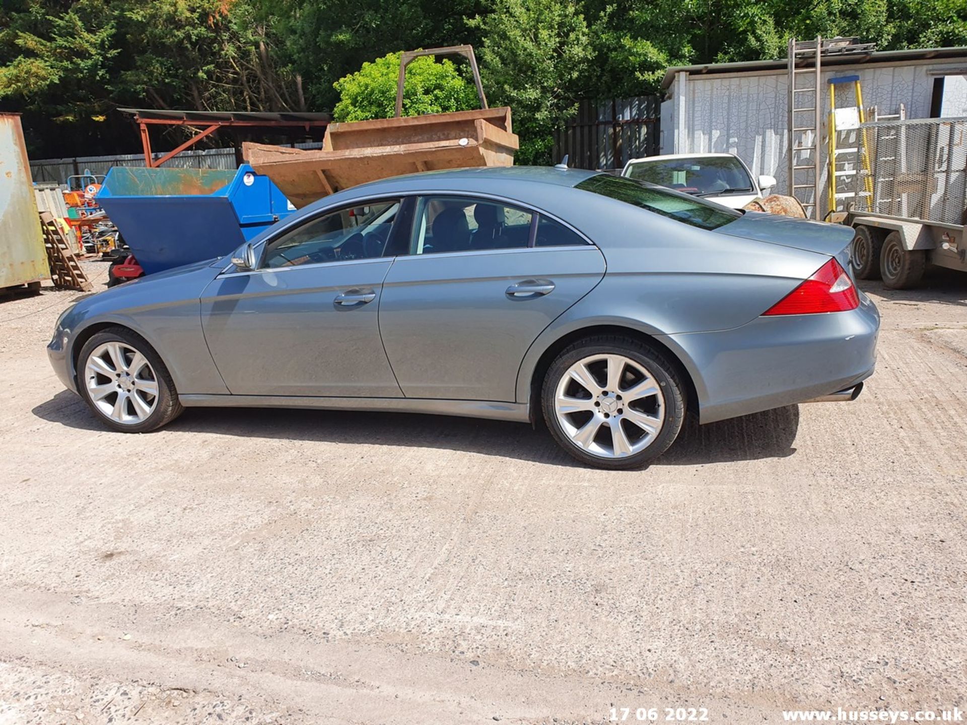 07/57 MERCEDES CLS 320 CDI AUTO - 2987cc 4dr Coupe (Grey, 106k) - Image 10 of 30