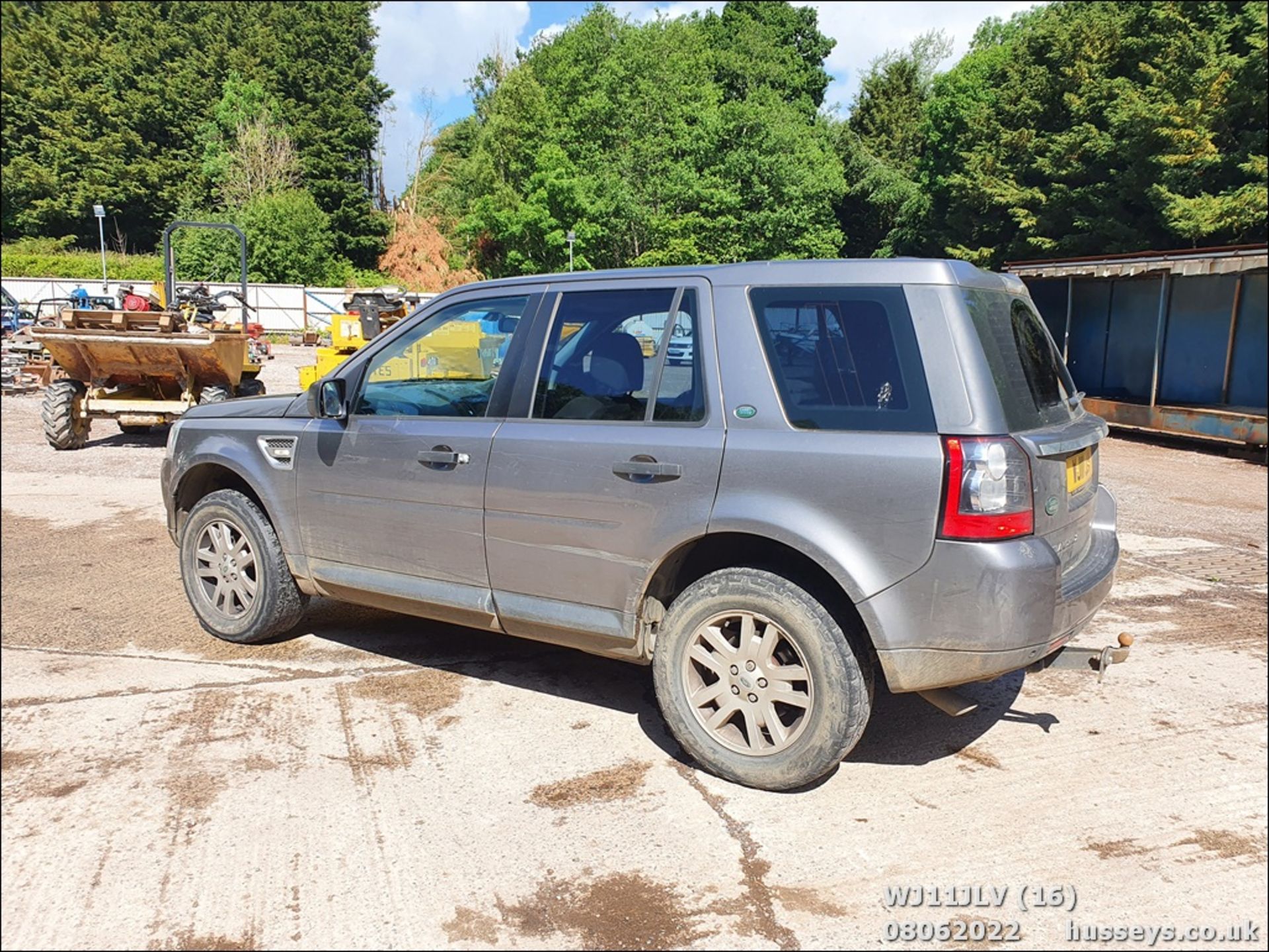 11/11 LAND ROVER FREELANDER XS TD4 - 2179cc 5dr Estate (Grey, 147k) - Image 16 of 47