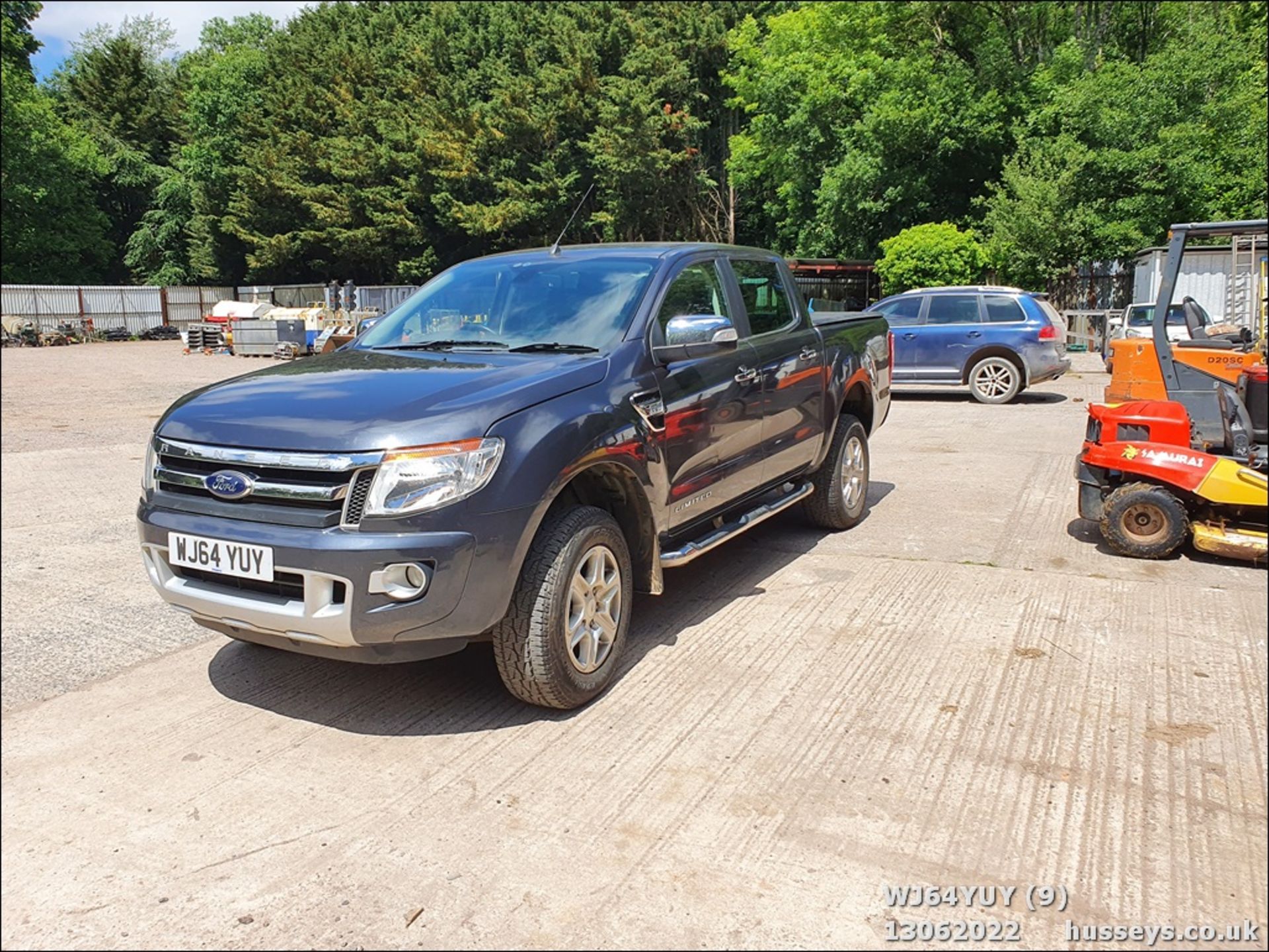 14/64 FORD RANGER LIMITED 4X4 TDCI - 2198cc 4dr 4x4 (Grey, 106k) - Image 9 of 43