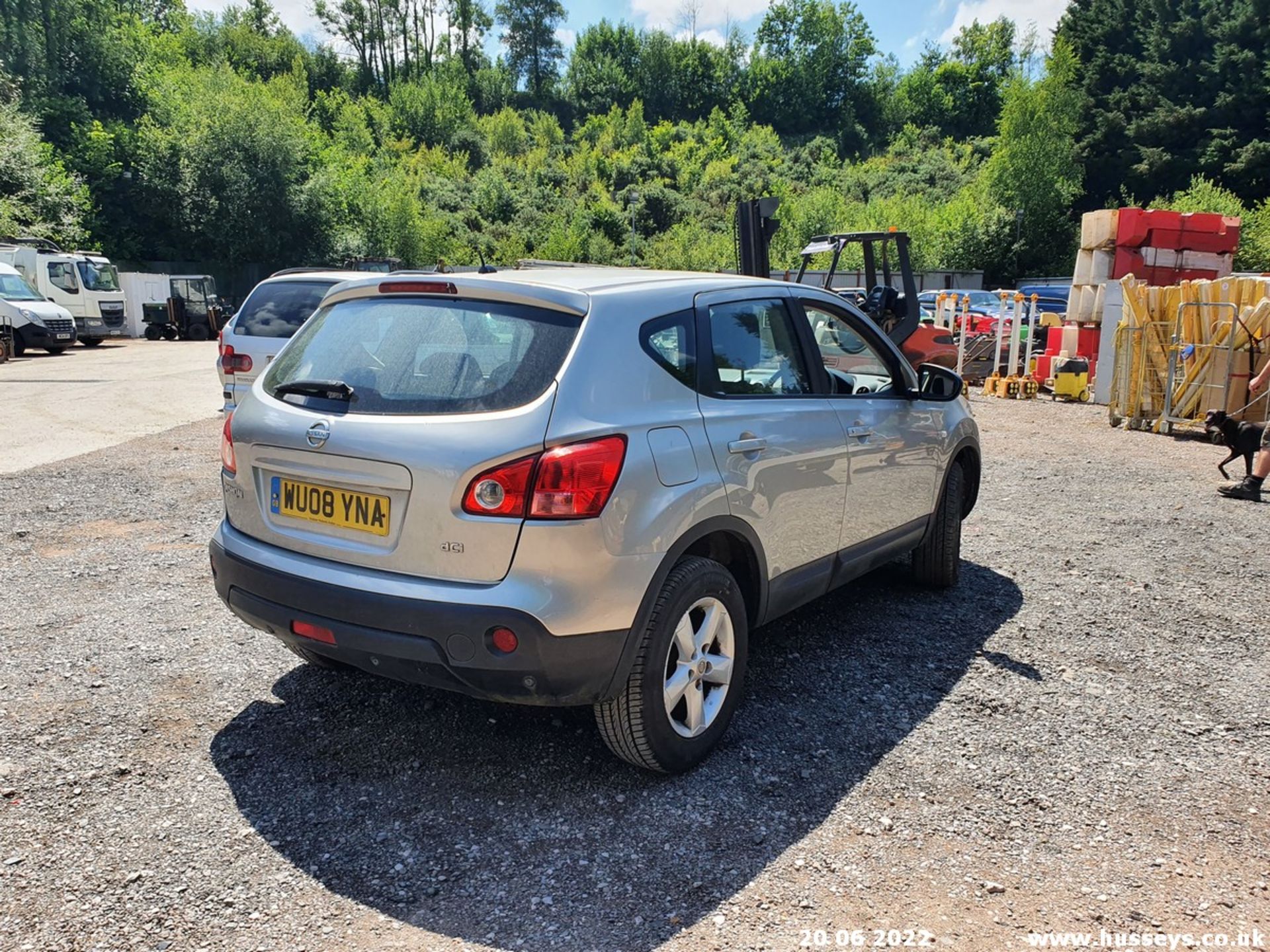 08/08 NISSAN QASHQAI ACENTA DCI 2WD - 1461cc 5dr Hatchback (Silver, 142k) - Image 18 of 38