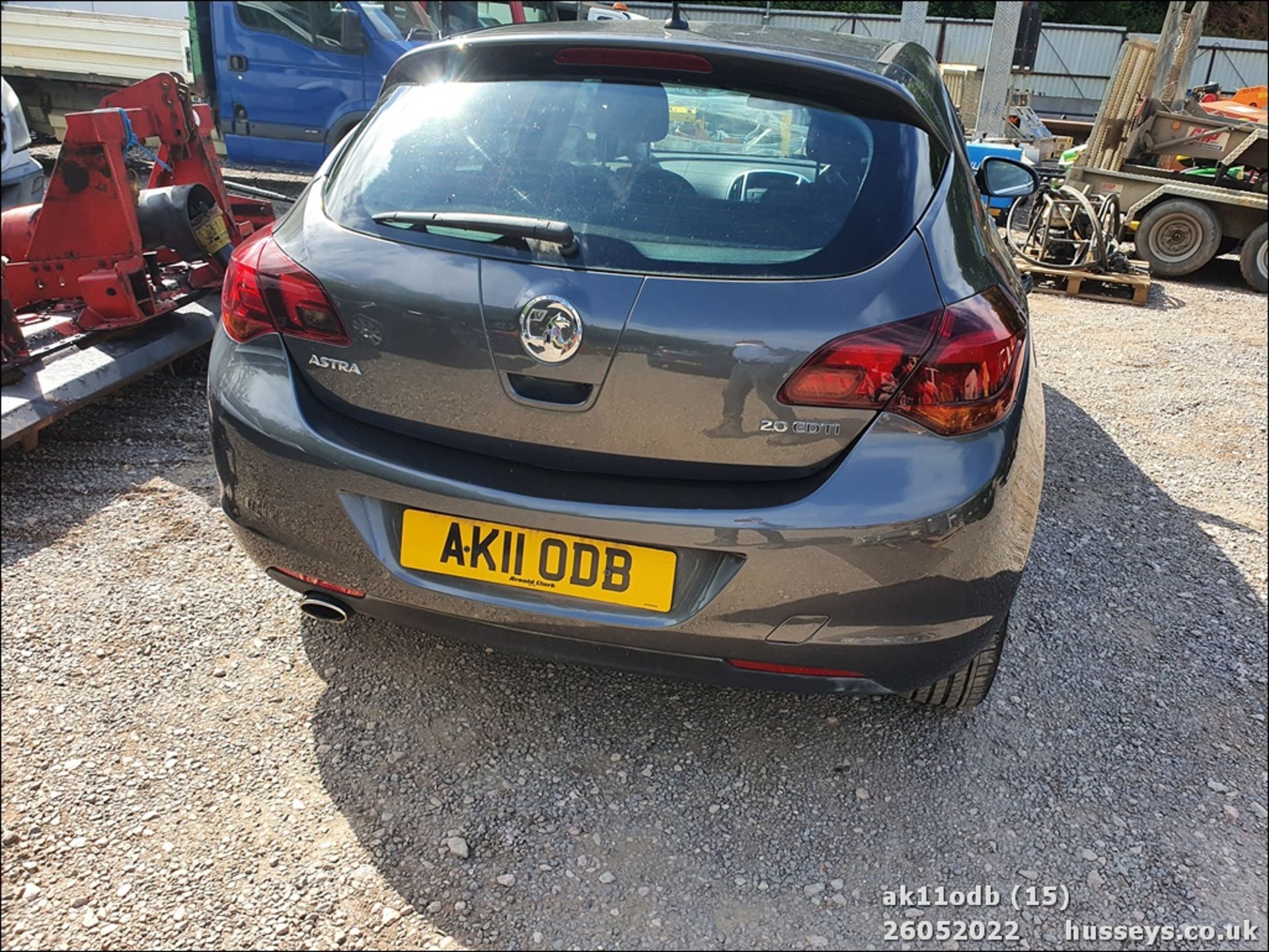 11/11 VAUXHALL ASTRA SRI CDTI 157 - 1956cc 5dr Hatchback (Grey, 105k) - Image 15 of 33