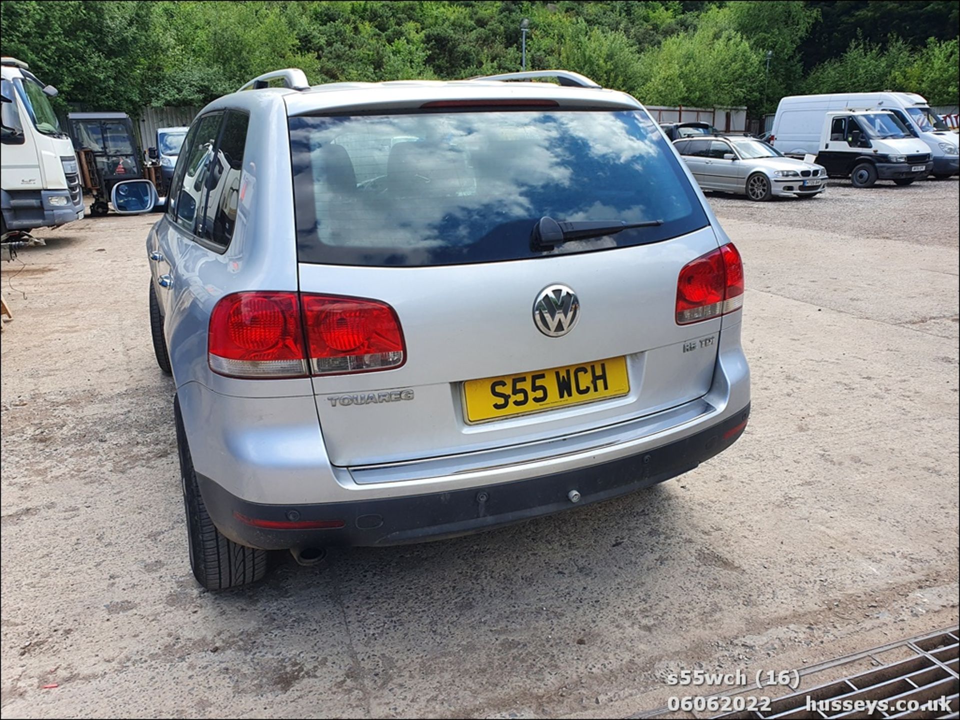 2003 VOLKSWAGEN TOUAREG TDI - 2461cc 5dr Estate (Silver, 115k) - Image 16 of 42