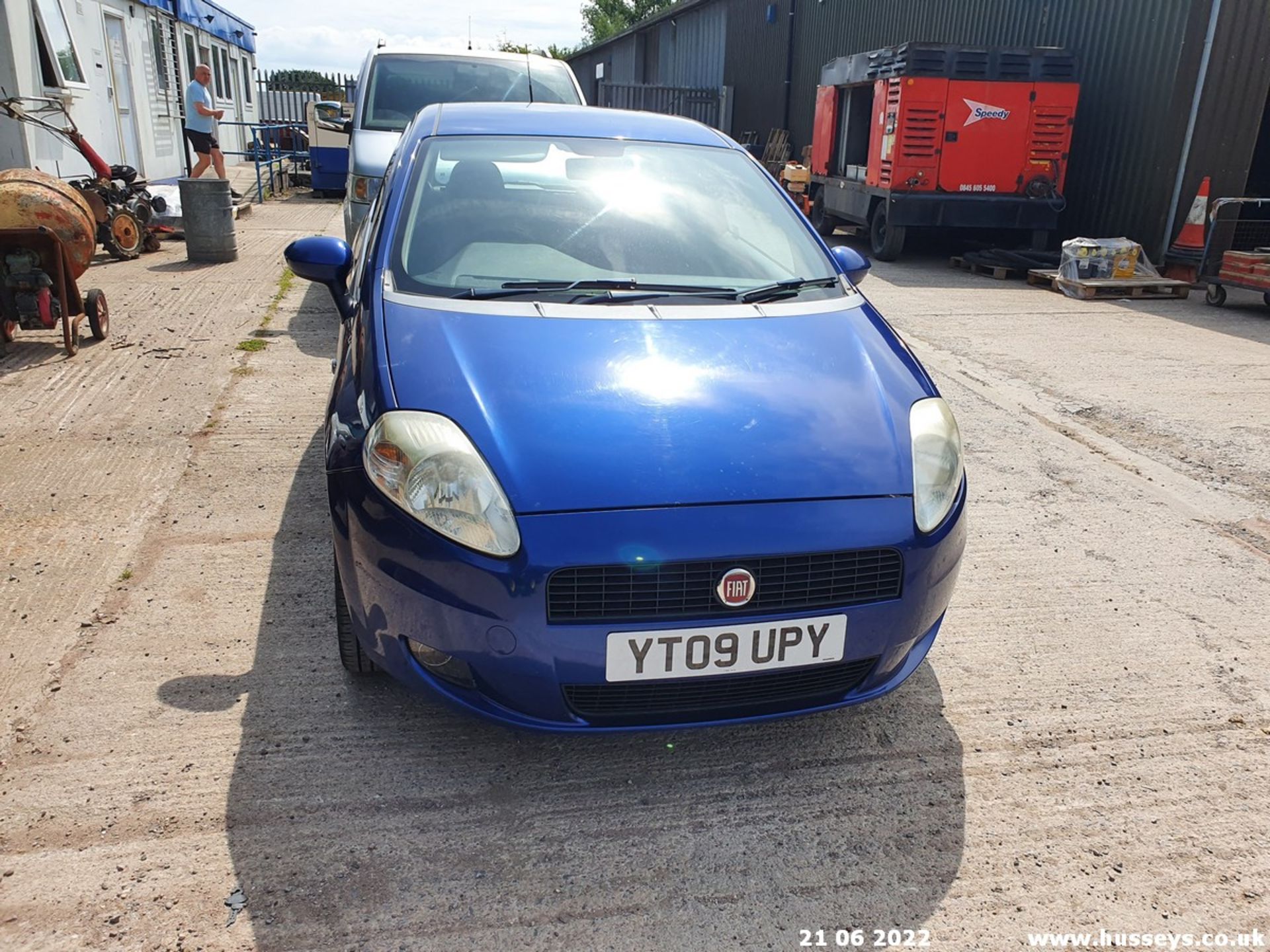 09/09 FIAT G PUNTO SPORTING MULTIJET - 1910cc 3dr Hatchback (Blue, 100k) - Image 14 of 26