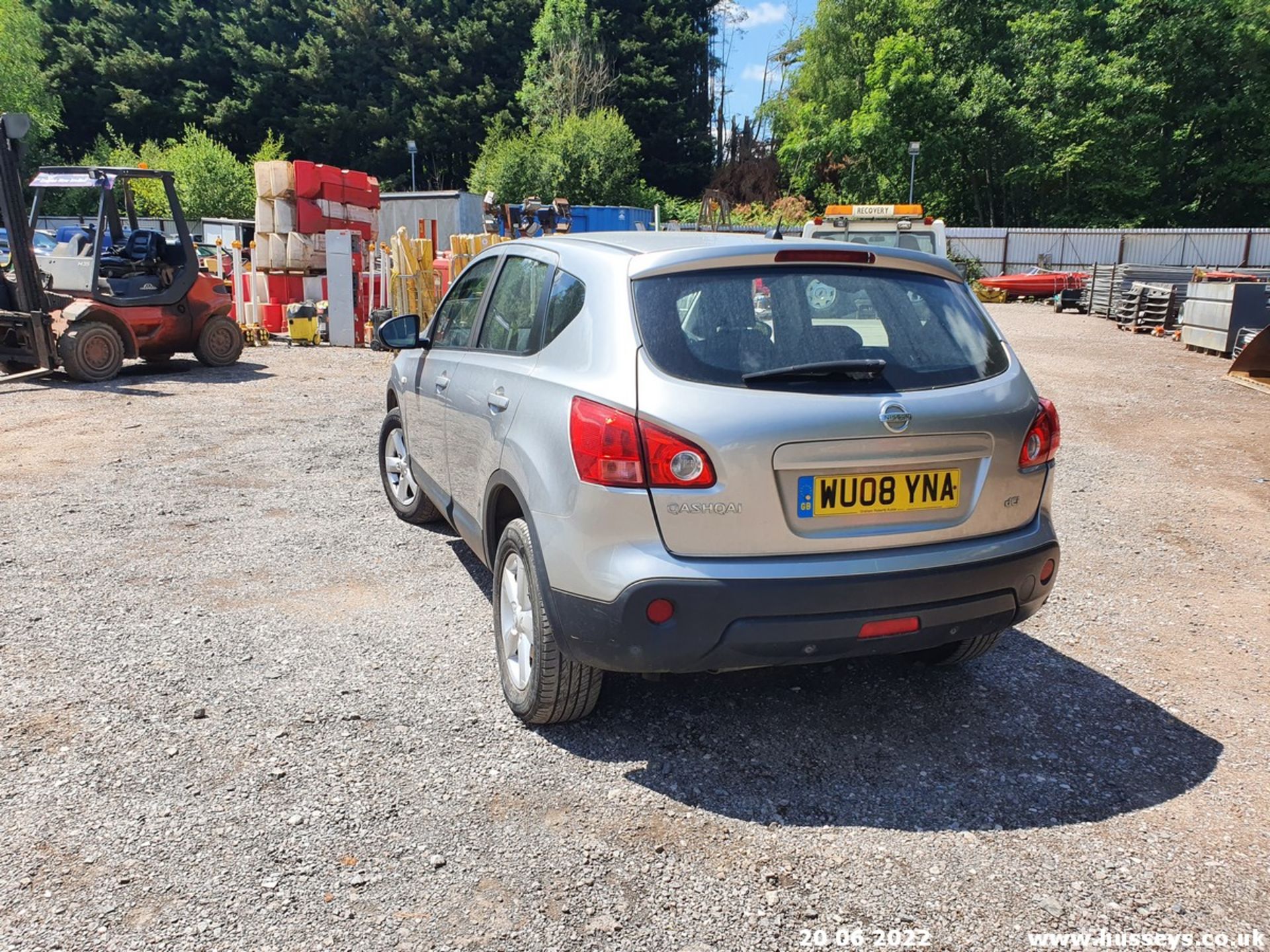 08/08 NISSAN QASHQAI ACENTA DCI 2WD - 1461cc 5dr Hatchback (Silver, 142k) - Image 17 of 38