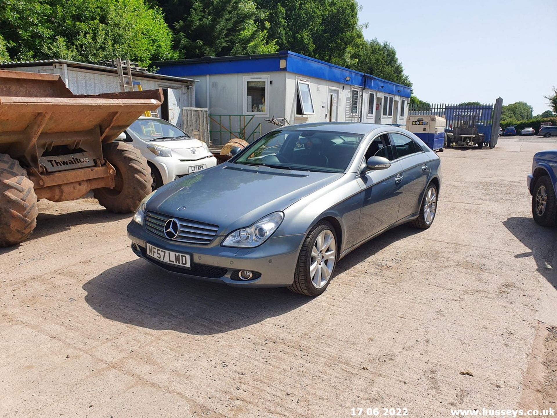 07/57 MERCEDES CLS 320 CDI AUTO - 2987cc 4dr Coupe (Grey, 106k) - Image 4 of 30