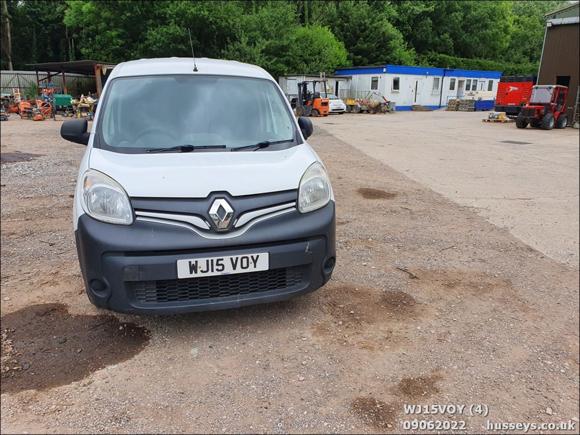 15/15 RENAULT KANGOO ML19 DCI - 1461cc 5dr Van (White) - Image 4 of 36