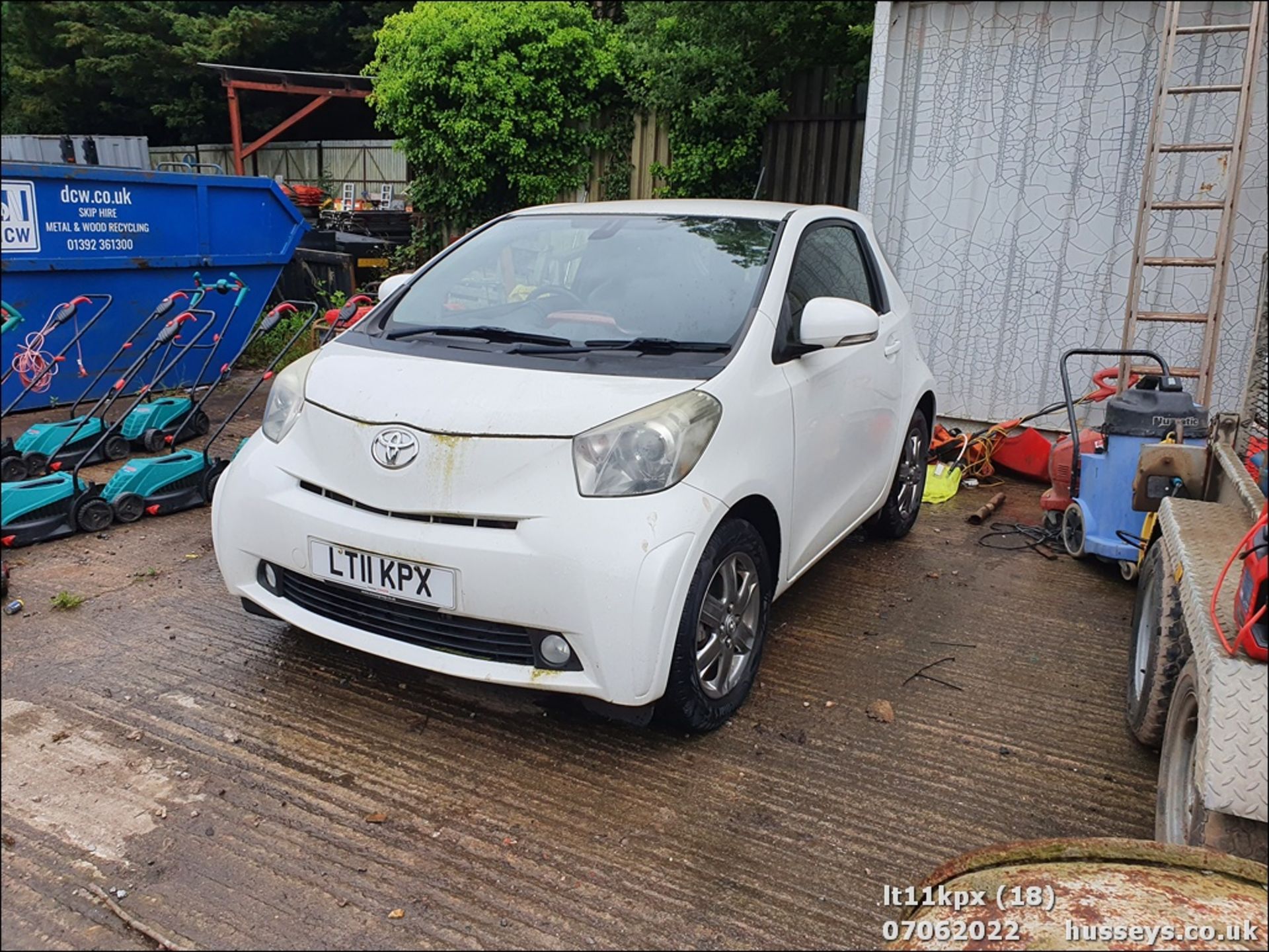 11/11 TOYOTA IQ2 VVT-I CVT - 998cc 3dr Hatchback (White, 34k) - Image 20 of 27