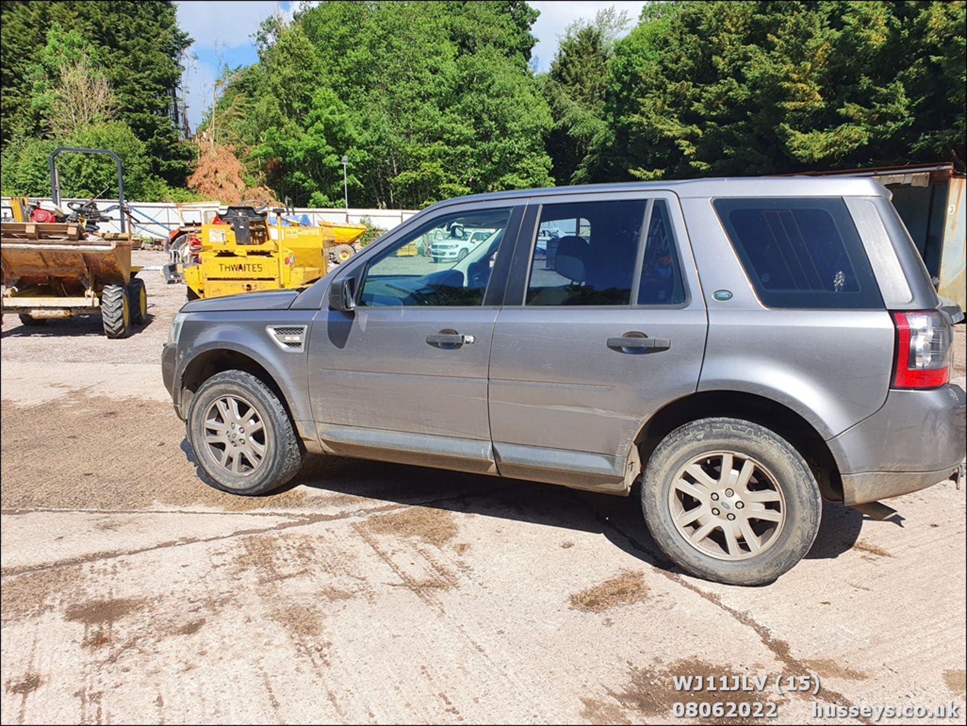 11/11 LAND ROVER FREELANDER XS TD4 - 2179cc 5dr Estate (Grey, 147k) - Image 15 of 47