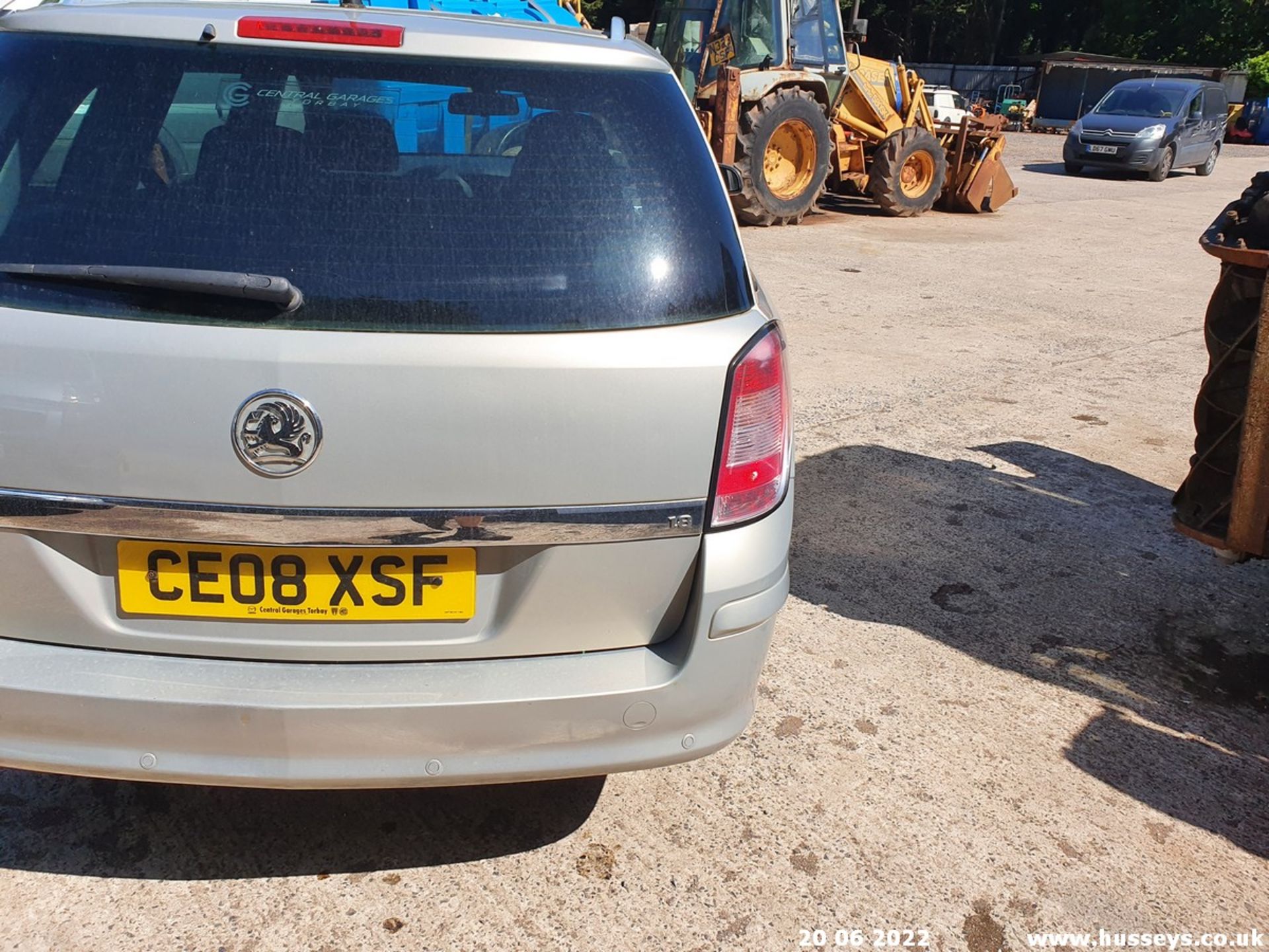 08/08 VAUXHALL ASTRA DESIGN A - 1796cc 5dr Estate (Beige, 70k) - Image 16 of 34