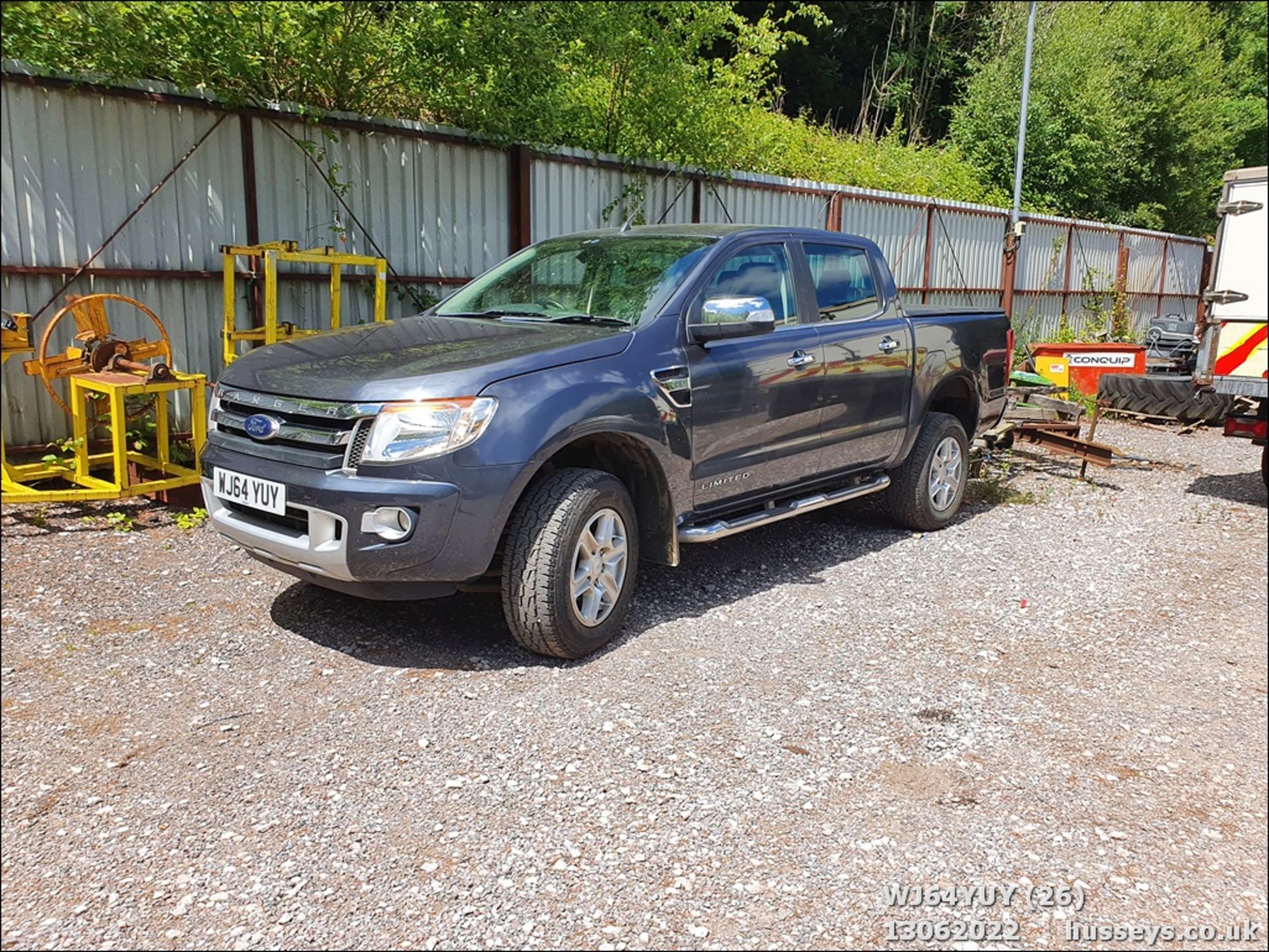 14/64 FORD RANGER LIMITED 4X4 TDCI - 2198cc 4dr 4x4 (Grey, 106k) - Image 26 of 43