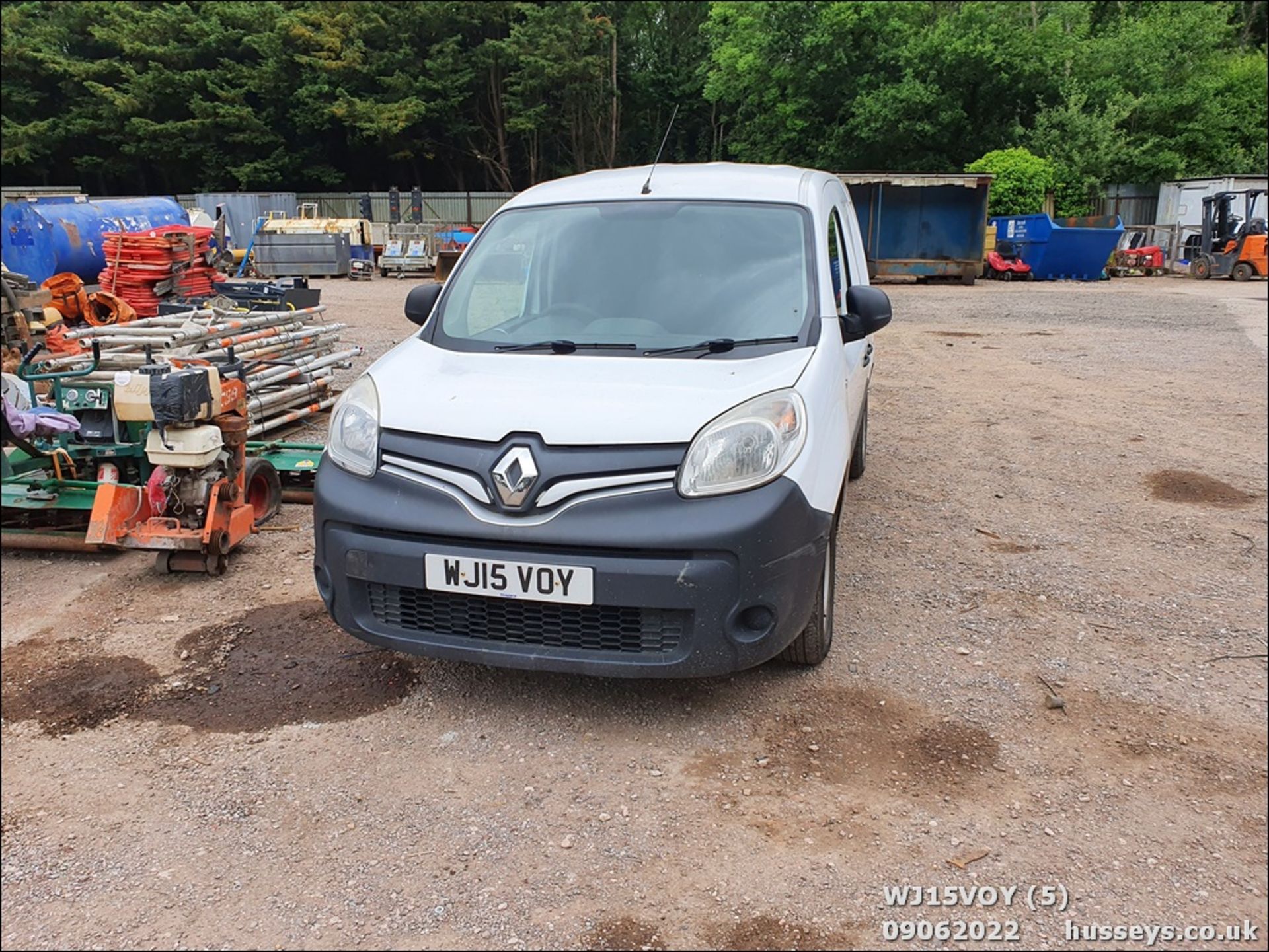 15/15 RENAULT KANGOO ML19 DCI - 1461cc 5dr Van (White) - Image 5 of 36