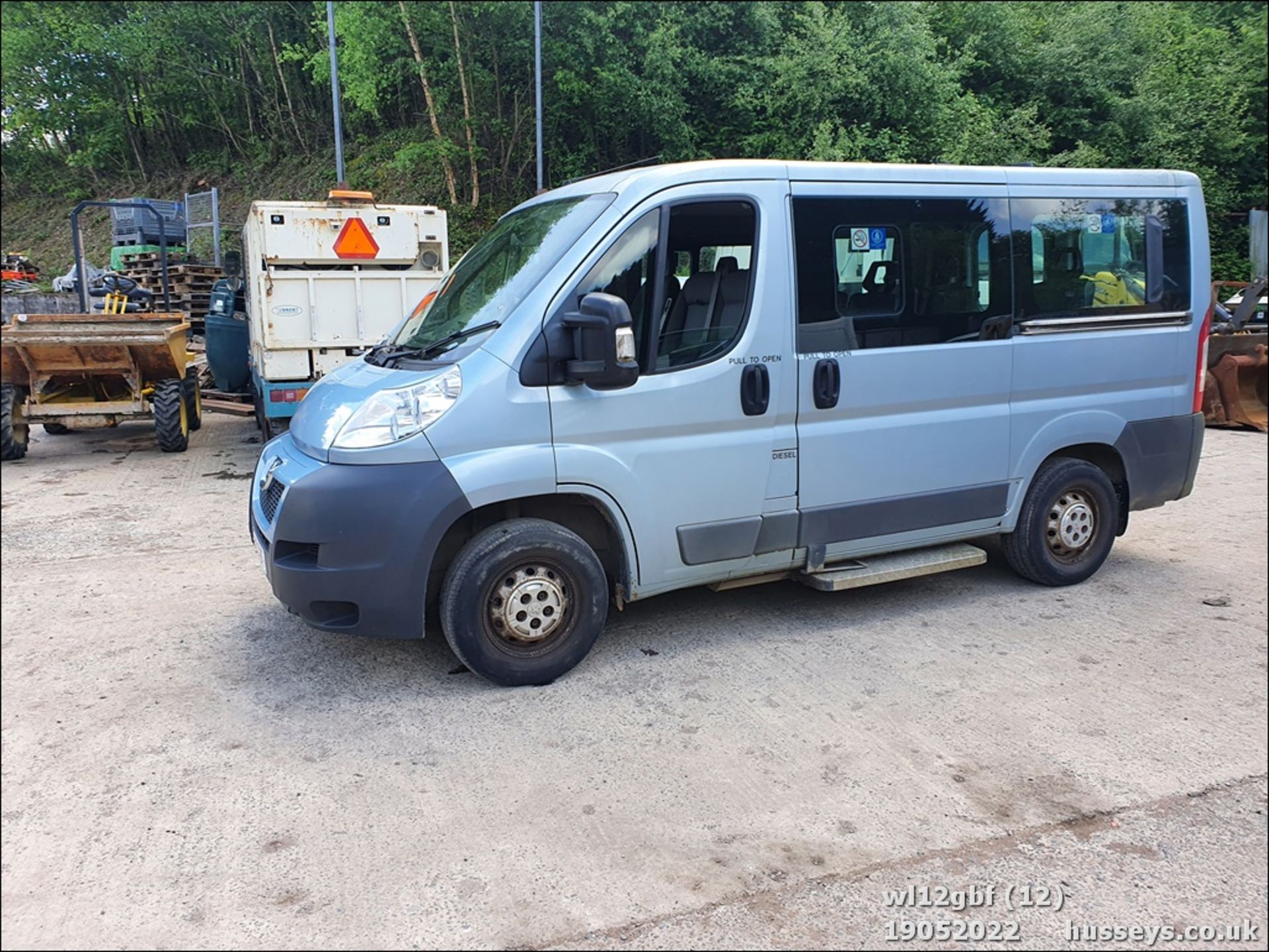 12/12 PEUGEOT BOXER 333 L1H1 HDI - 2198cc 5dr MPV (Blue) - Image 12 of 46