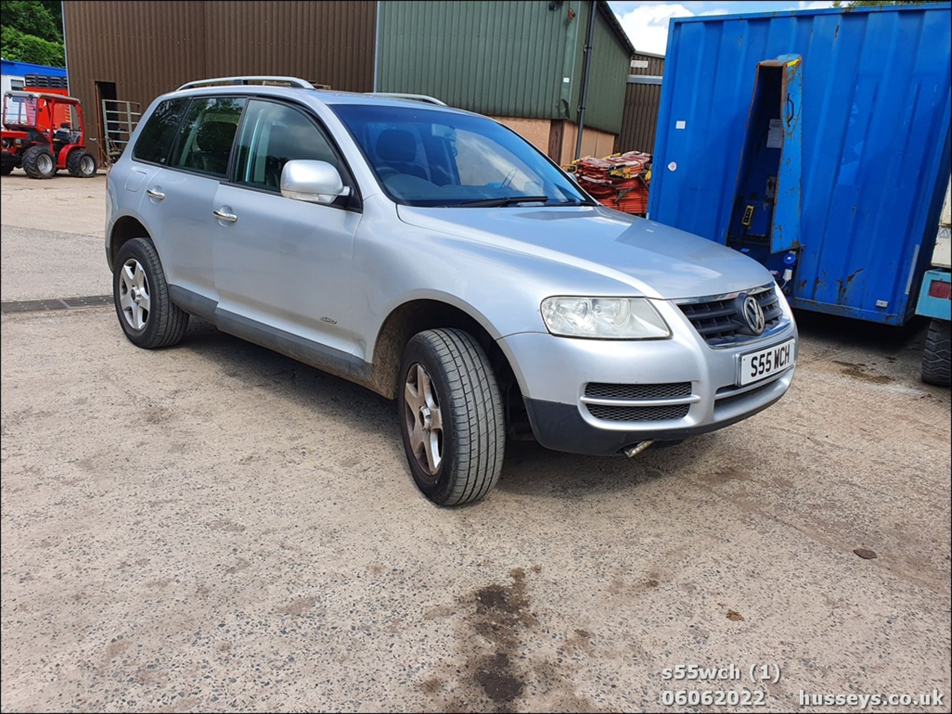 2003 VOLKSWAGEN TOUAREG TDI - 2461cc 5dr Estate (Silver, 115k) - Image 2 of 42