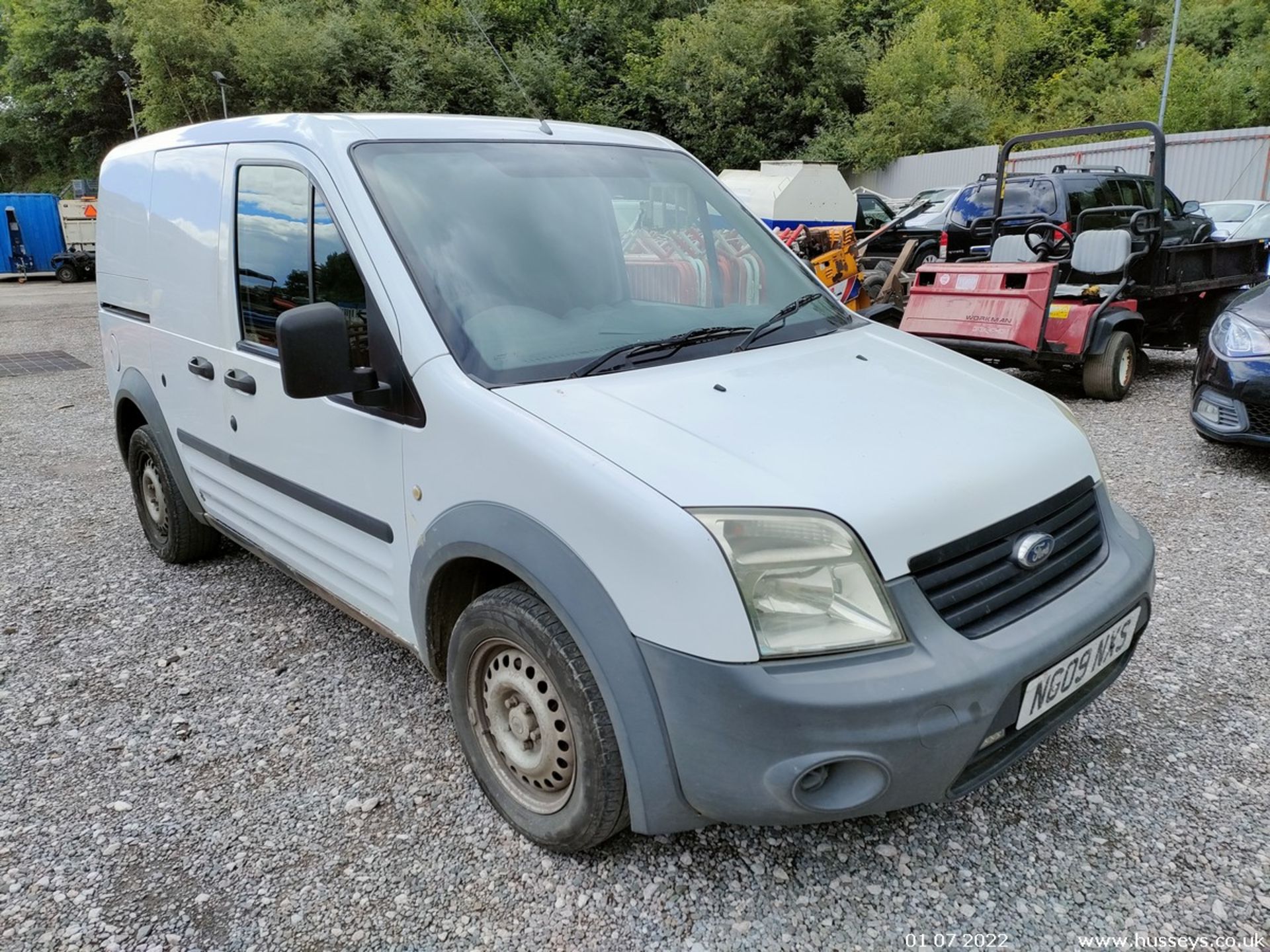 09/09 FORD TRANSIT CONNECT 90 T220 D/C - 1753cc 6dr Van (White)