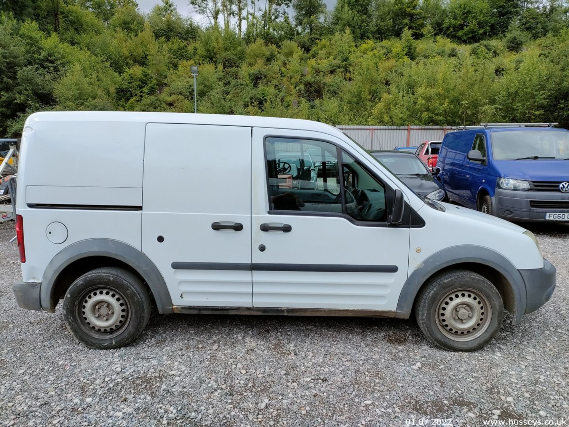 09/09 FORD TRANSIT CONNECT 90 T220 D/C - 1753cc 6dr Van (White) - Image 18 of 25