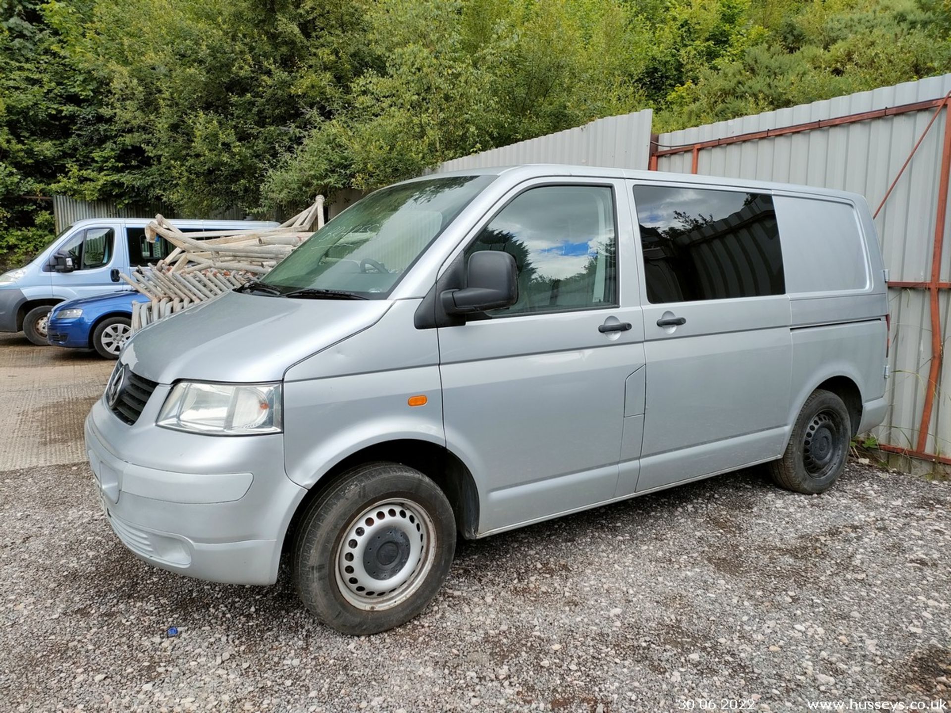 07/07 VOLKSWAGEN TRANSPORTER T28 102 TDI SWB - 1896cc Van (Silver) - Image 3 of 34