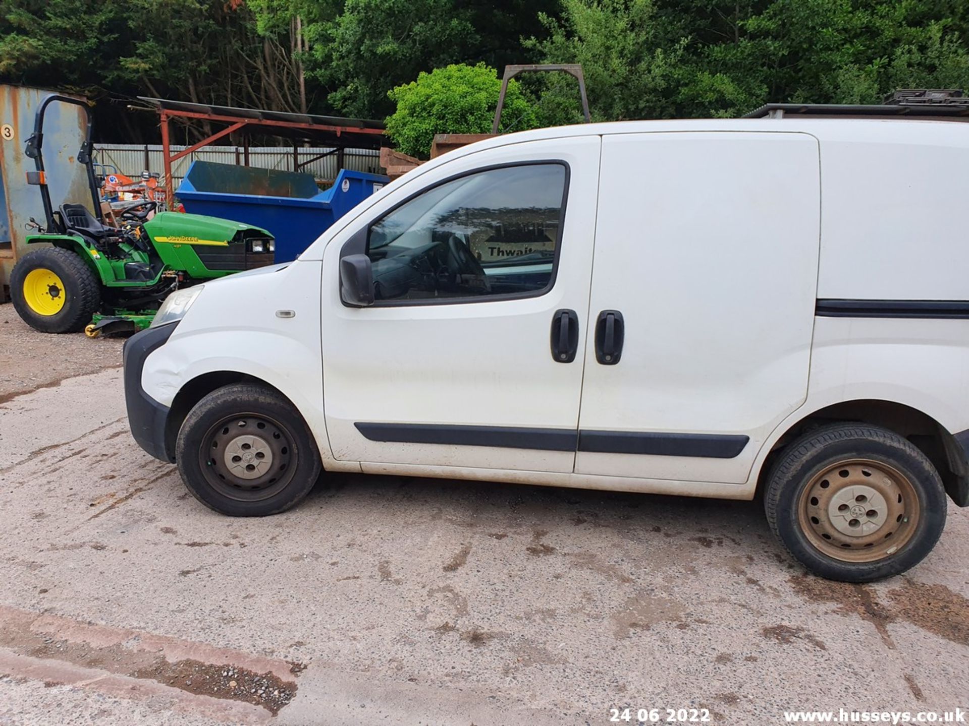 11/11 PEUGEOT BIPPER S HDI - 1399cc 5dr Van (White, 79k) - Image 8 of 37