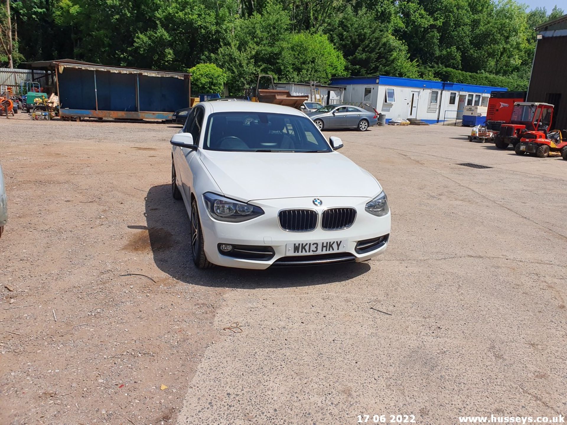 13/13 BMW 116I SPORT TURBO - 1598cc 5dr Hatchback (White, 100k) - Image 16 of 37