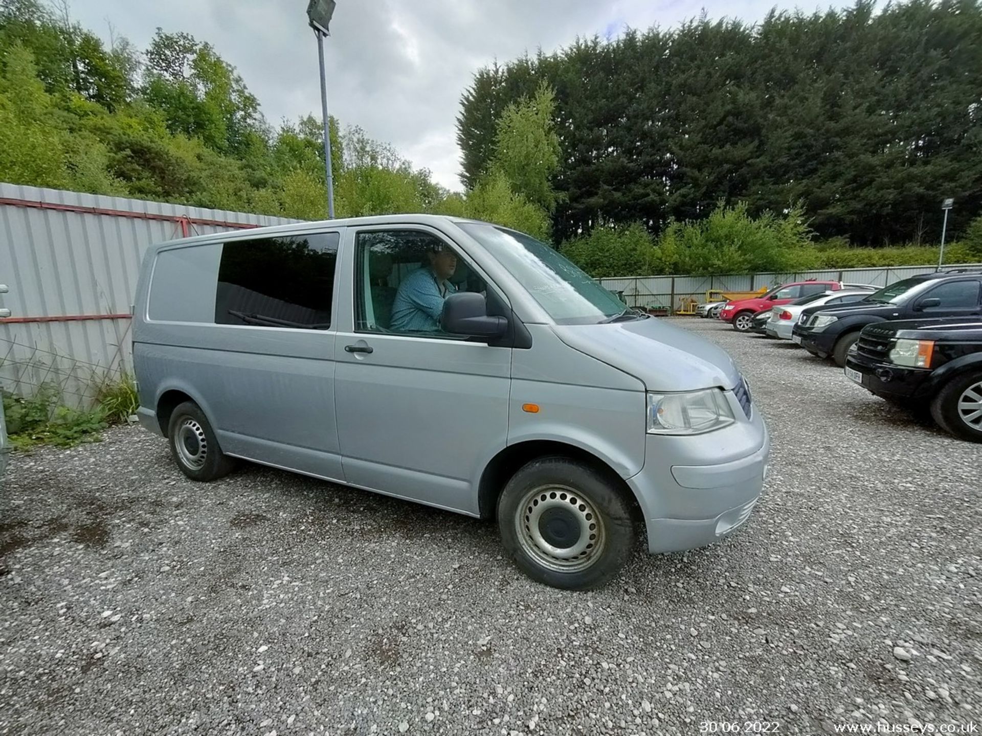 07/07 VOLKSWAGEN TRANSPORTER T28 102 TDI SWB - 1896cc Van (Silver) - Image 19 of 34