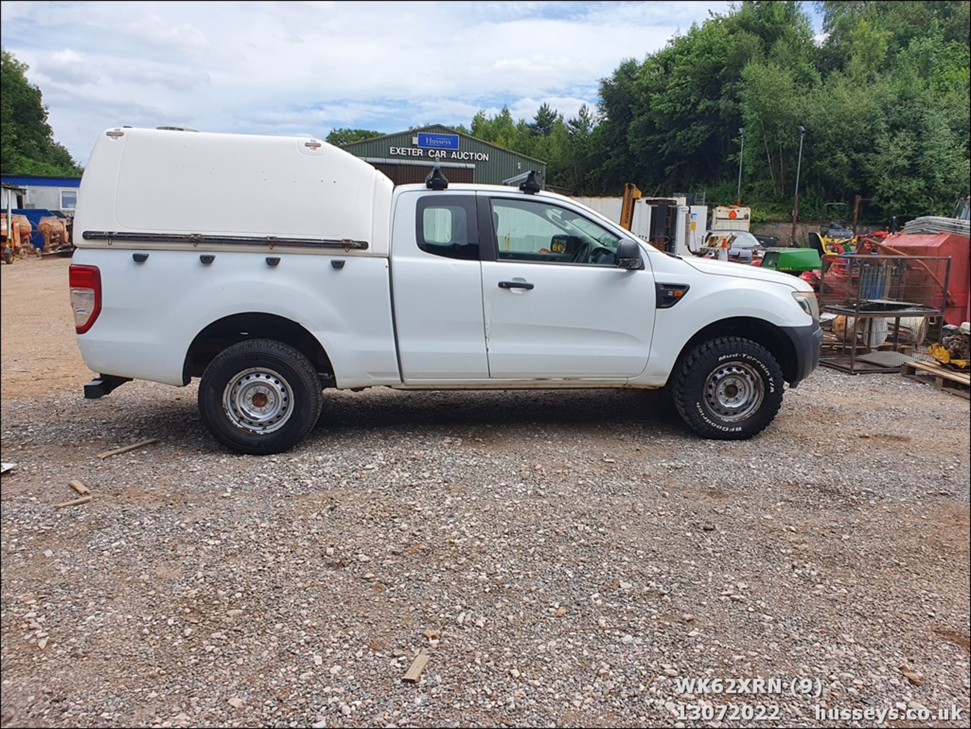 12/62 FORD RANGER XL 4X4 TDCI - 2198cc 5dr 4x4 (White, 106k) - Image 9 of 34