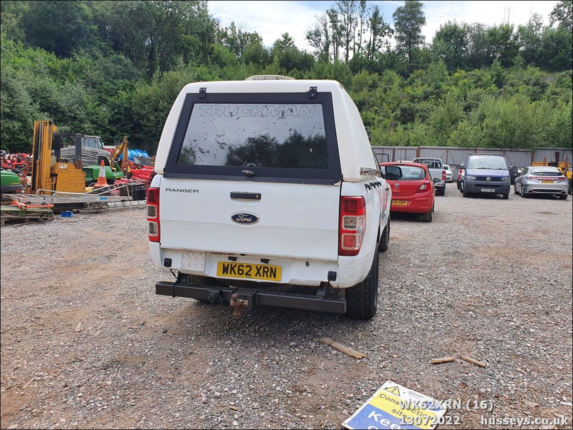 12/62 FORD RANGER XL 4X4 TDCI - 2198cc 5dr 4x4 (White, 106k) - Image 16 of 34