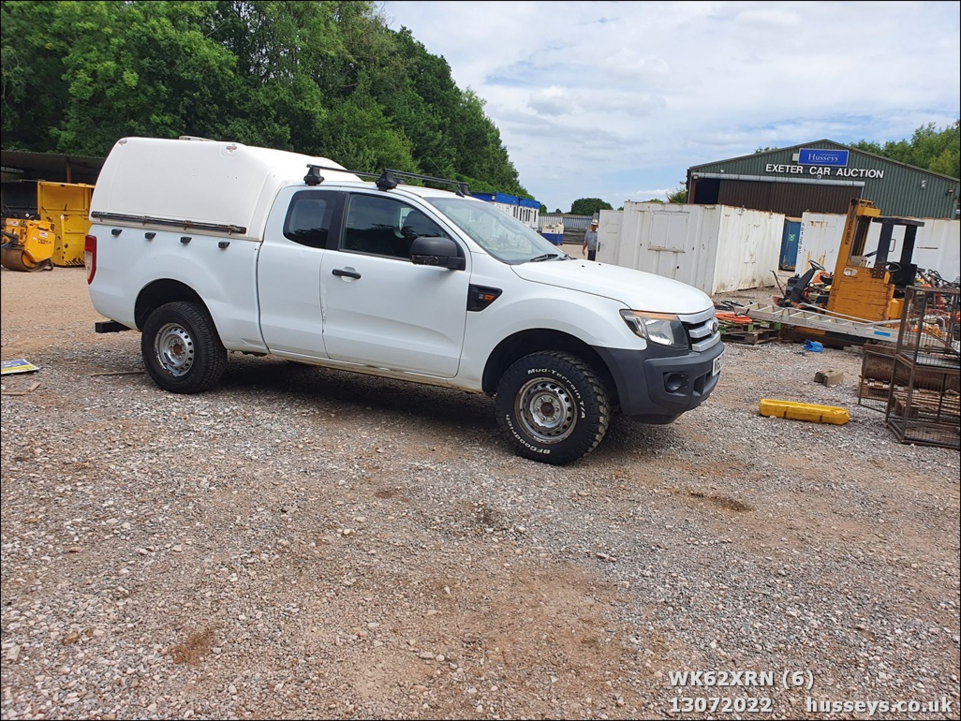 12/62 FORD RANGER XL 4X4 TDCI - 2198cc 5dr 4x4 (White, 106k) - Image 6 of 34