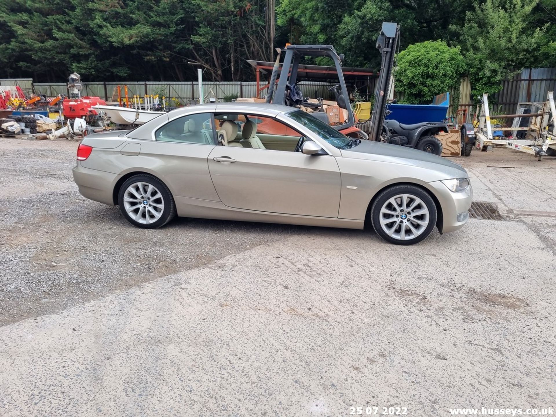 07/07 BMW 335I SE AUTO - 2979cc 2dr Convertible (Bronze, 95k) - Image 16 of 24